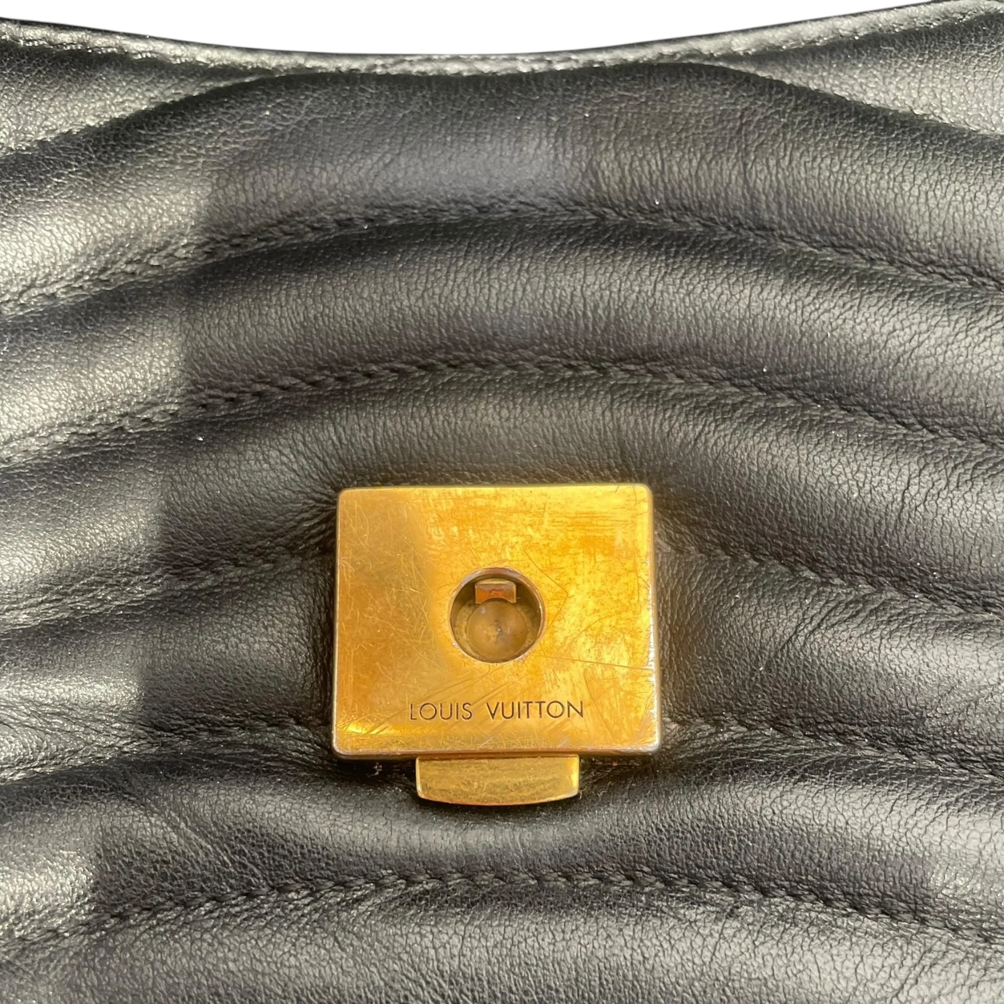 LOUIS VUITTON/Cross Body Bag/Leather/BLK/new wave bag