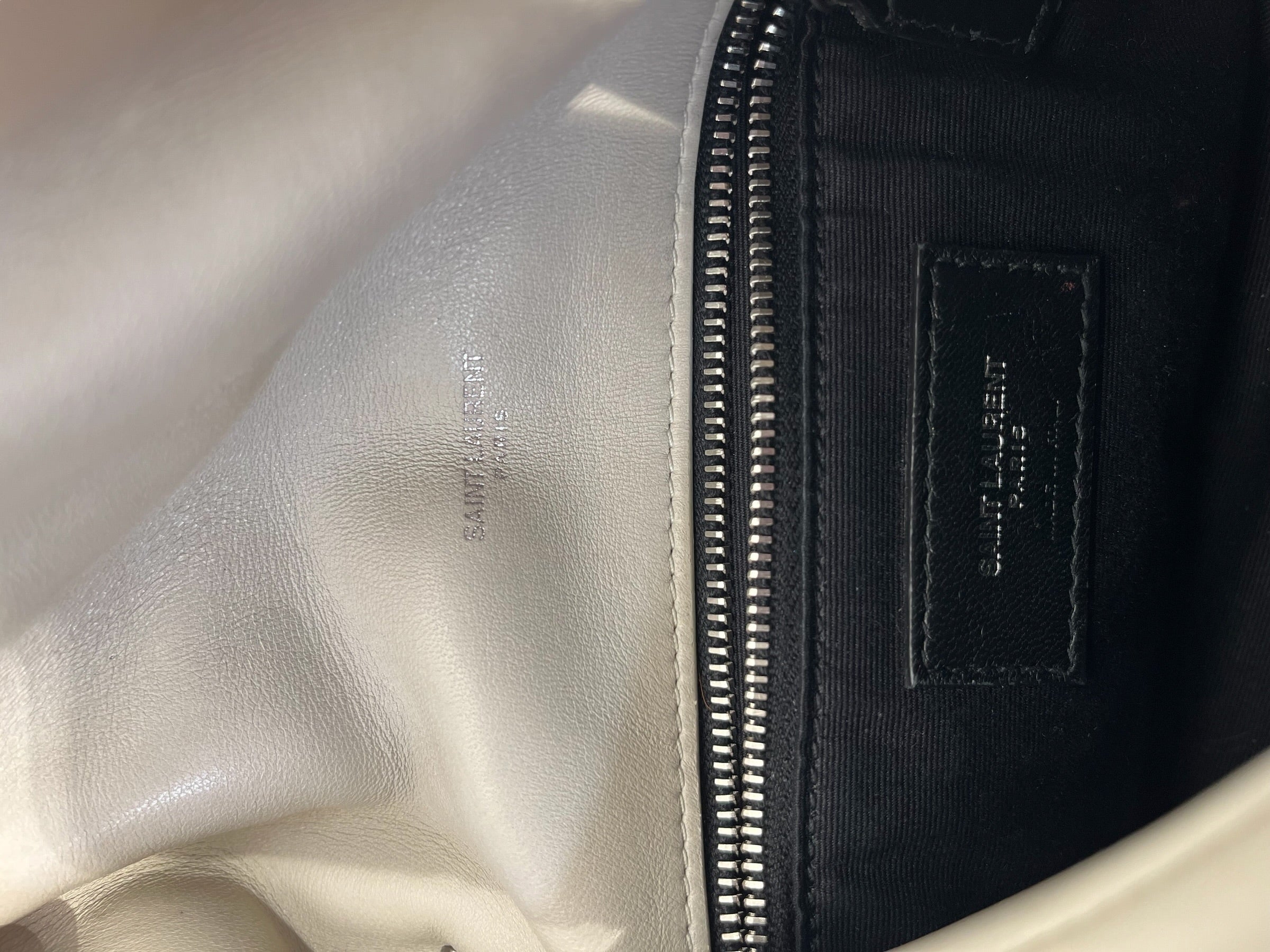 SAINT LAURENT/Cross Body Bag/Leather/WHT/GAB620333.1120