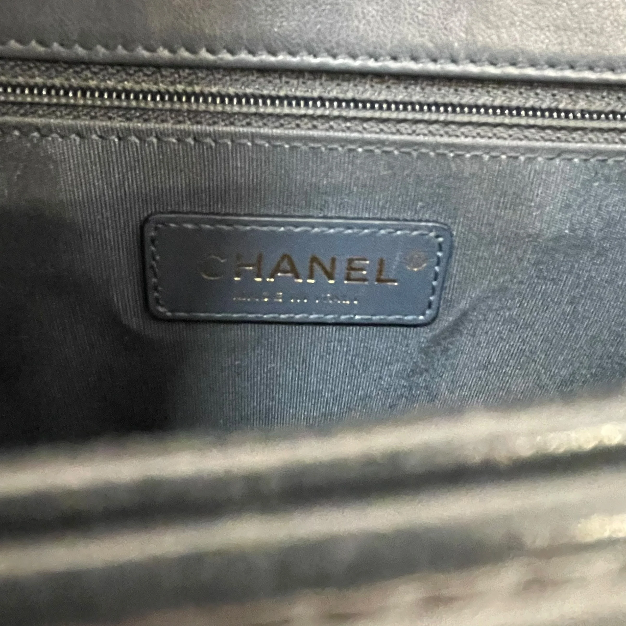 CHANEL/Hand Bag/Leather/BLU/sheepskin chevron flap bag