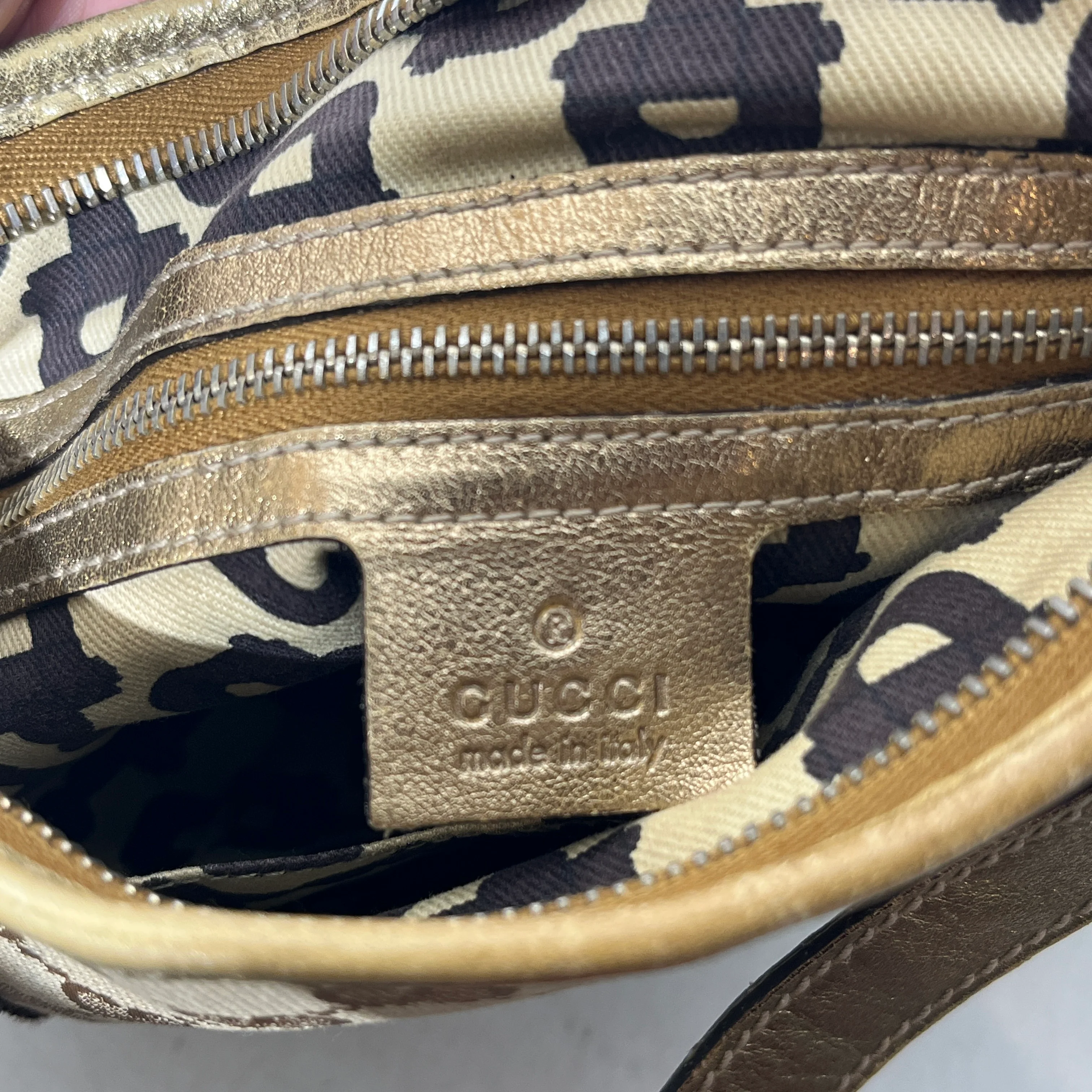 GUCCI/Cross Body Bag/Monogram/Cotton/KHK/HEART CHARM