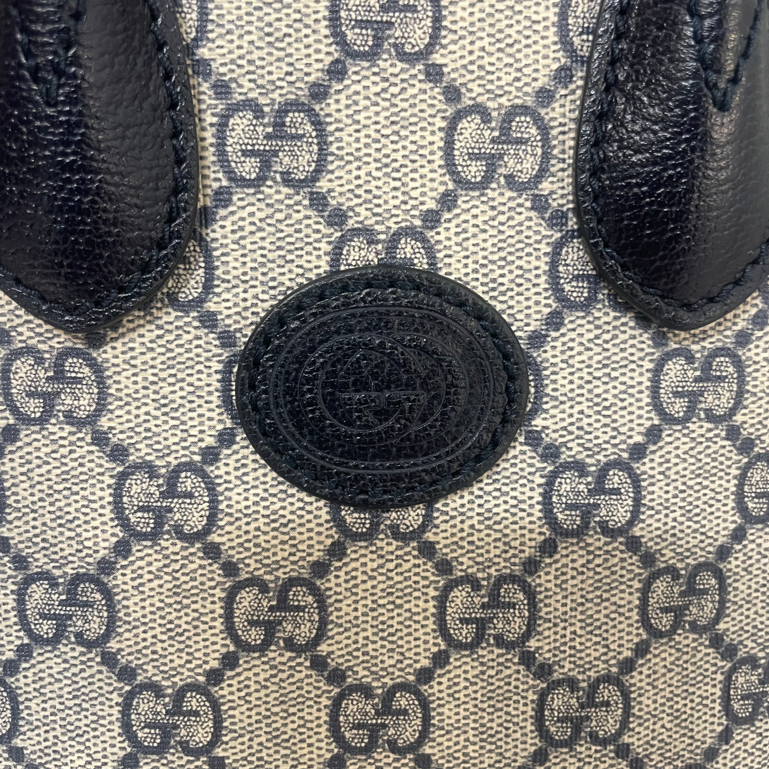 GUCCI/Cross Body Bag/Monogram/Leather/NVY/G SUPREME MINI INTERLOCKING G