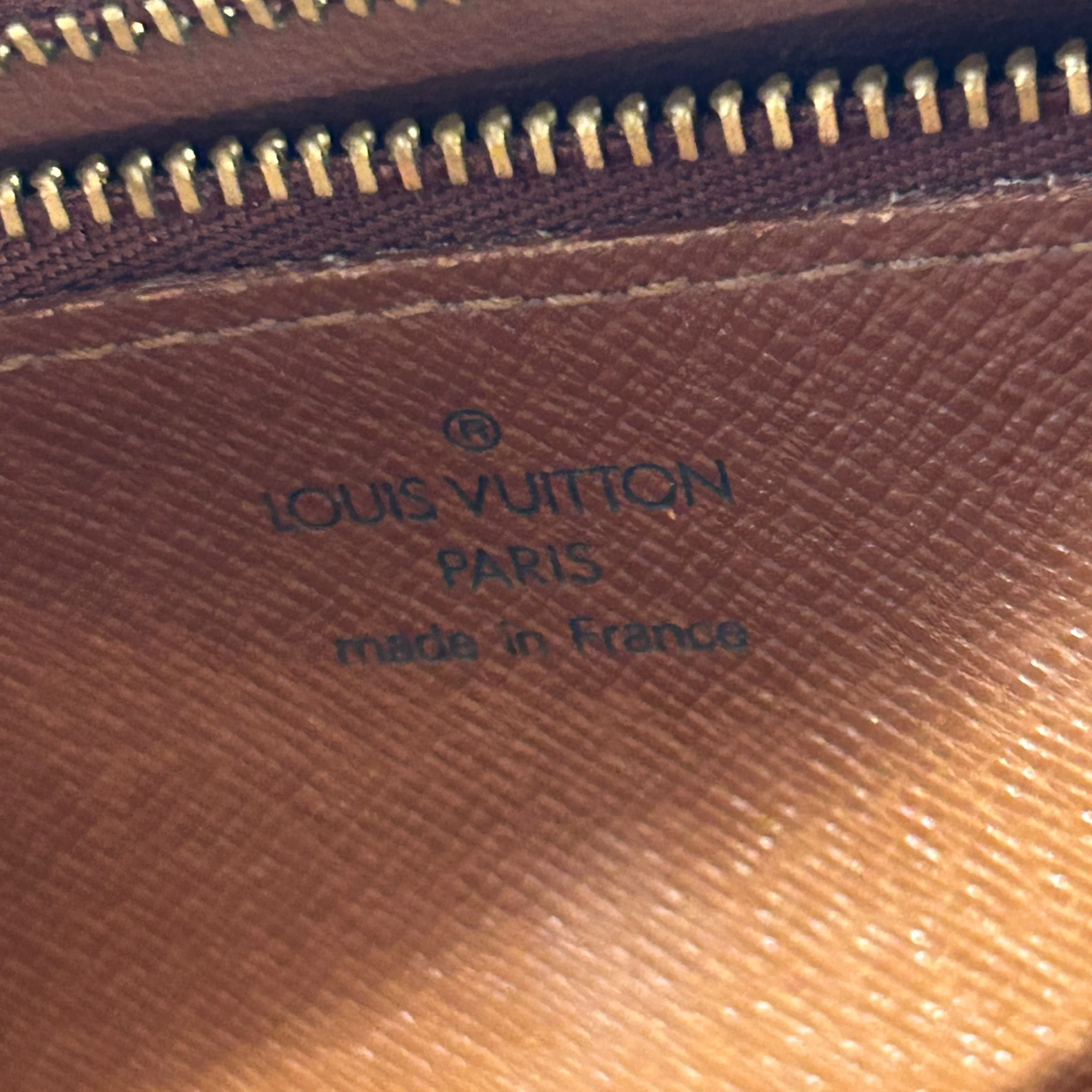1362-louis-vuitton-cross-body-bag-monogram-leather-brw-trocadero-27-5.webp LOUIS VUITTON/Cross Body Bag/Monogram/Leather/BRW/Trocadero 27