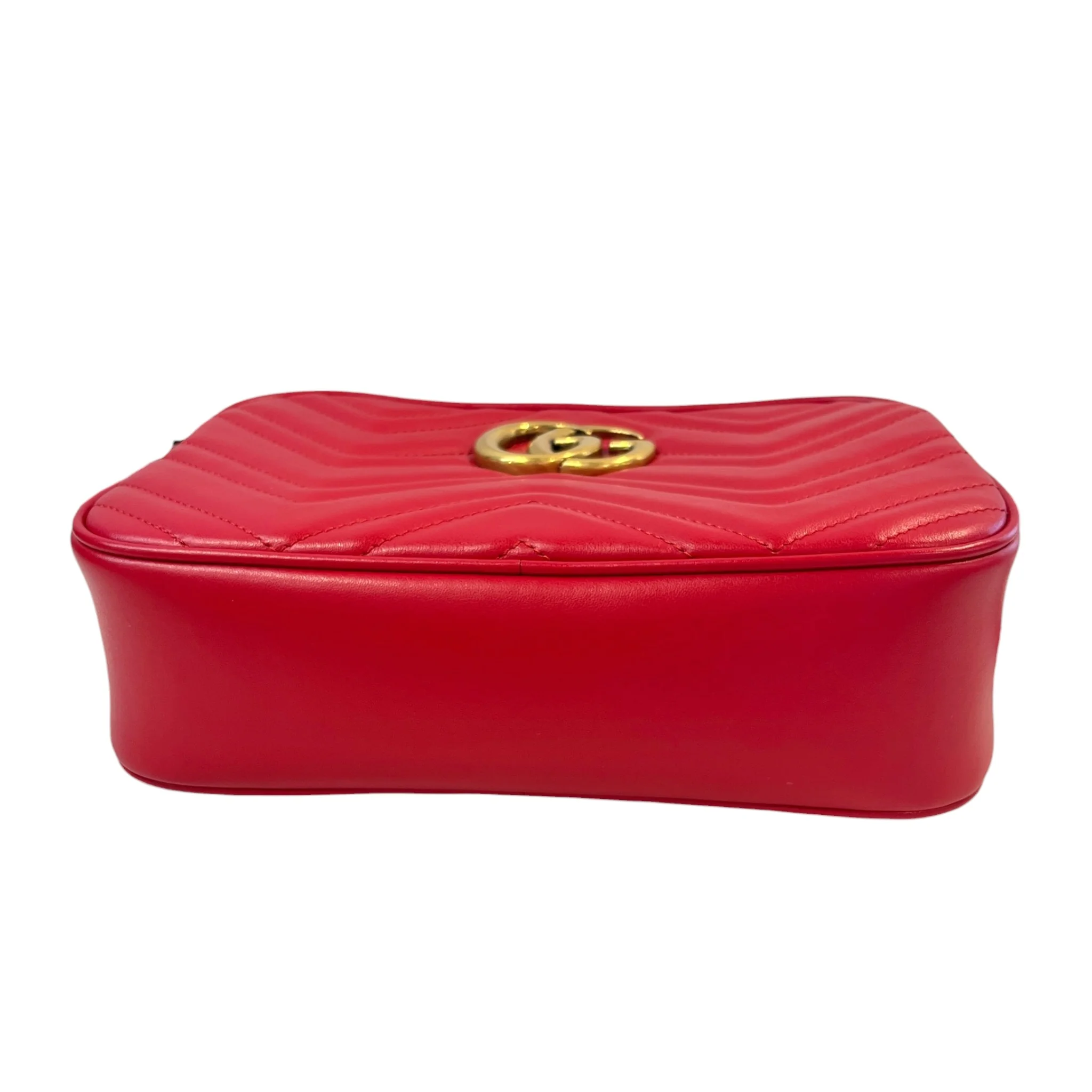 GUCCI/Cross Body Bag/Leather/RED/SMALL MARMONT MATELASSE