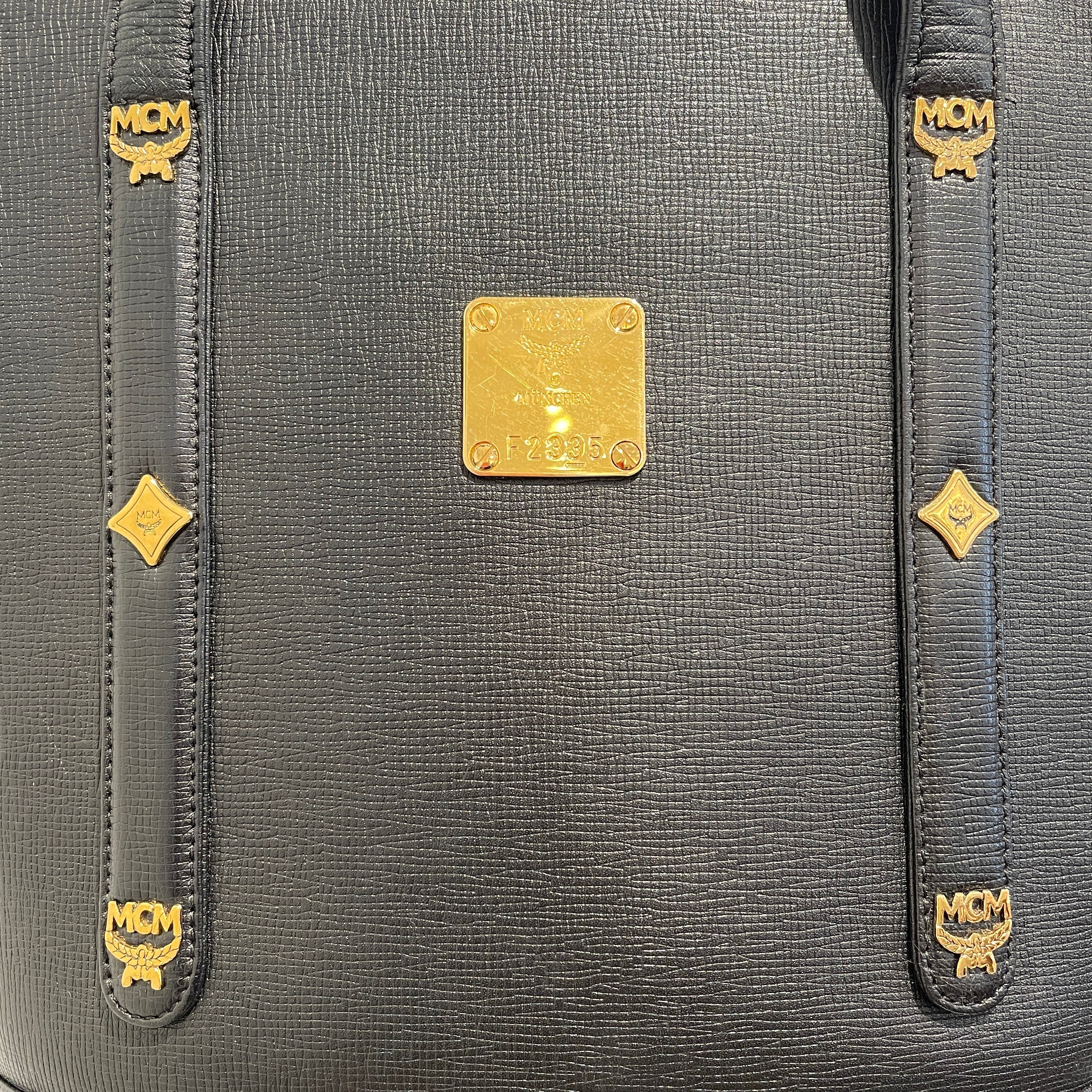 MCM/Tote Bag/Leather/BLK/Blavk tote w/ gold hardware