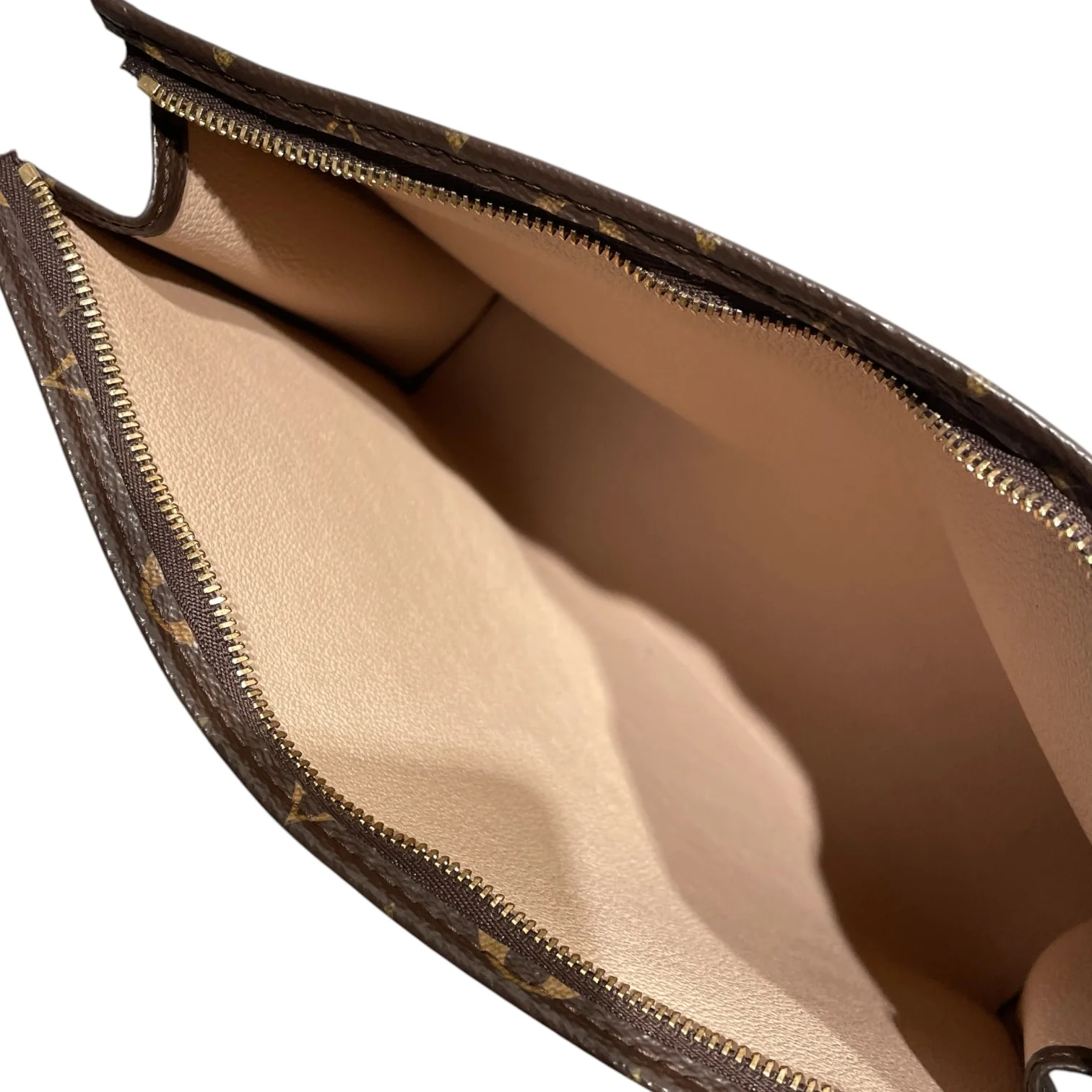 LOUIS VUITTON/Pouch/Leather/BRW/Monogram Tolietry Pouch 26