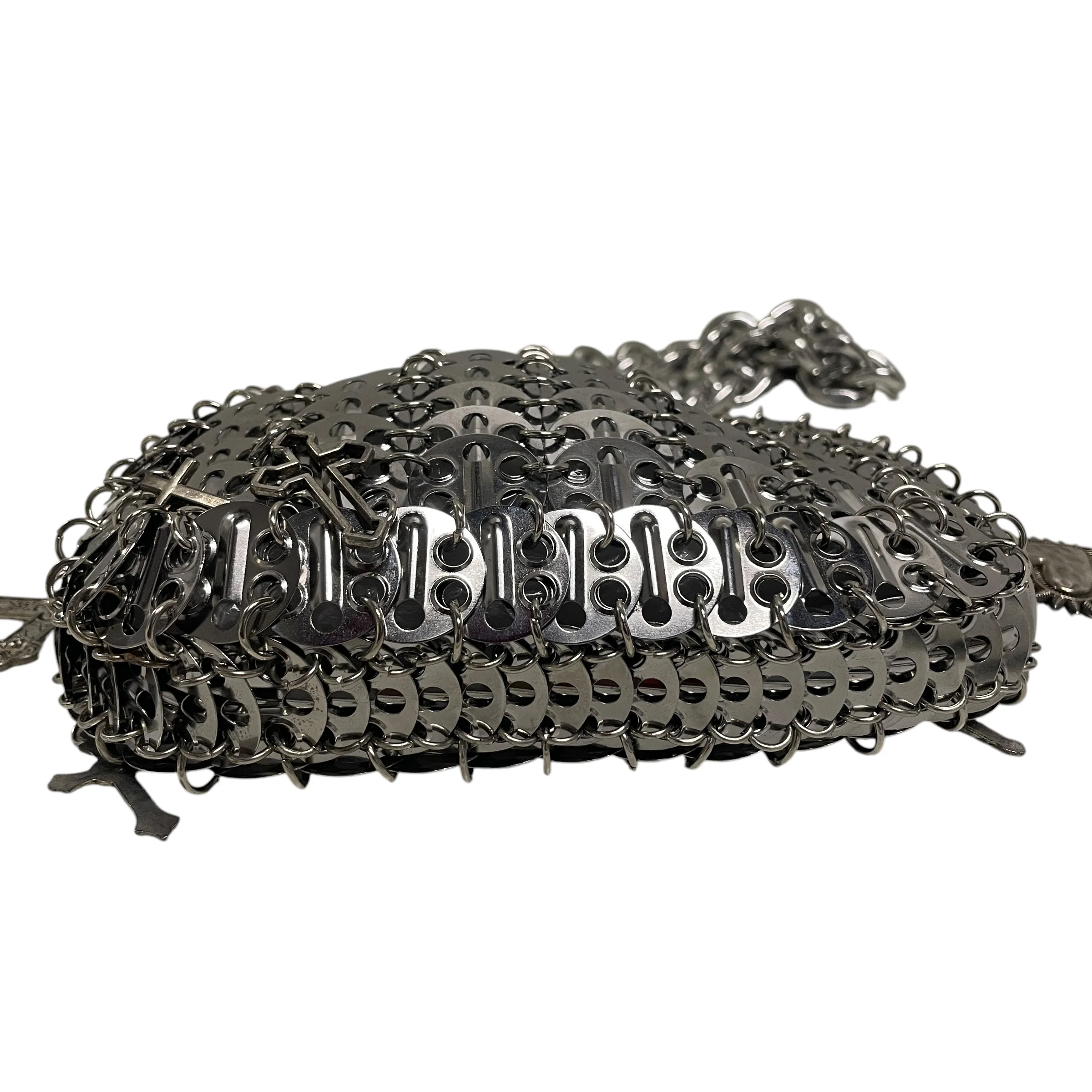 1436-average-citizen-pouch-slv-chain-bag-w-crosses-3.webp AVERAGE CITIZEN/Pouch/SLV/CHAIN BAG W CROSSES