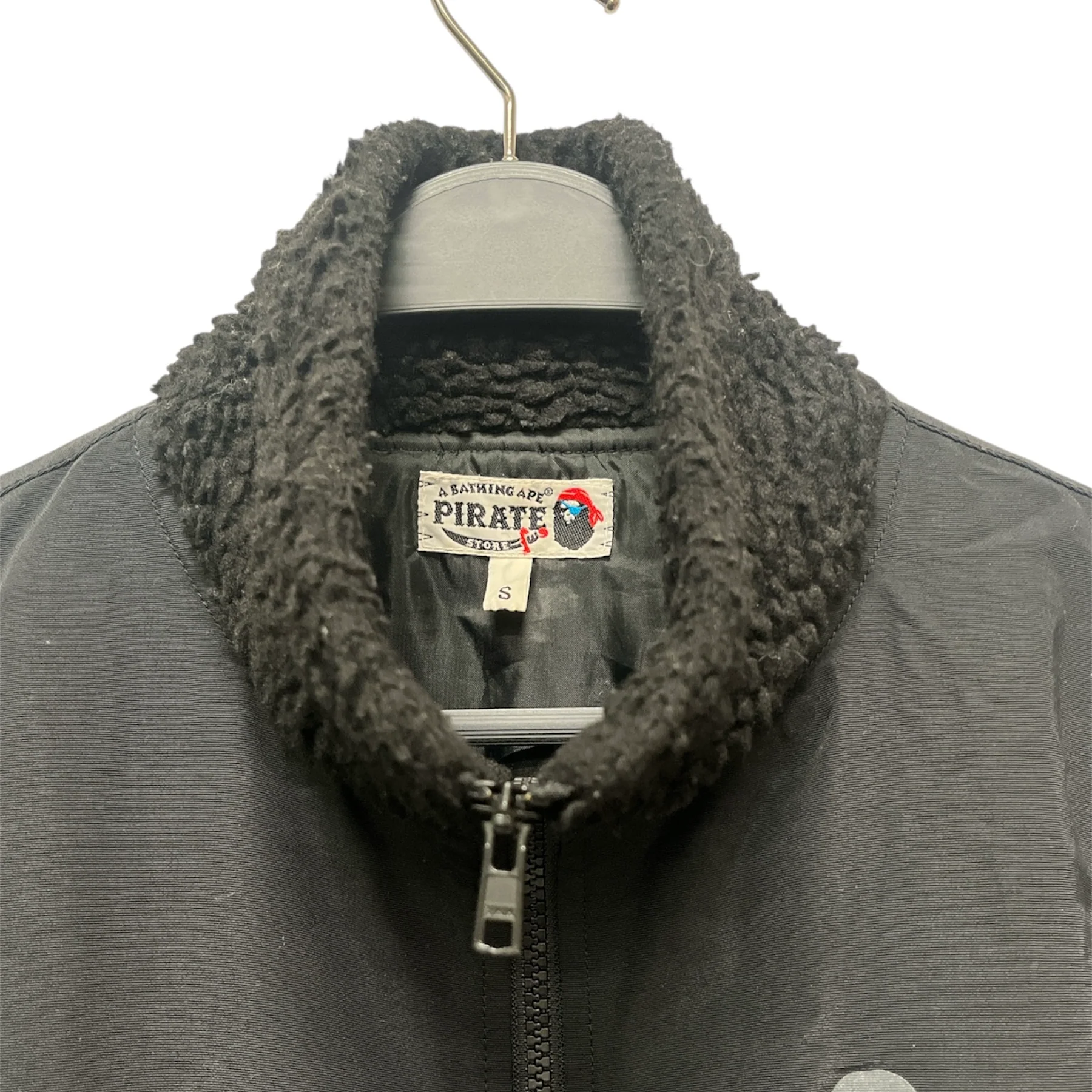 162-a-bathing-ape-fleece-jkt-s-cotton-blk-pirate-fleece-3.webp A BATHING APE/Fleece Jkt/S/Cotton/BLK/PIRATE FLEECE
