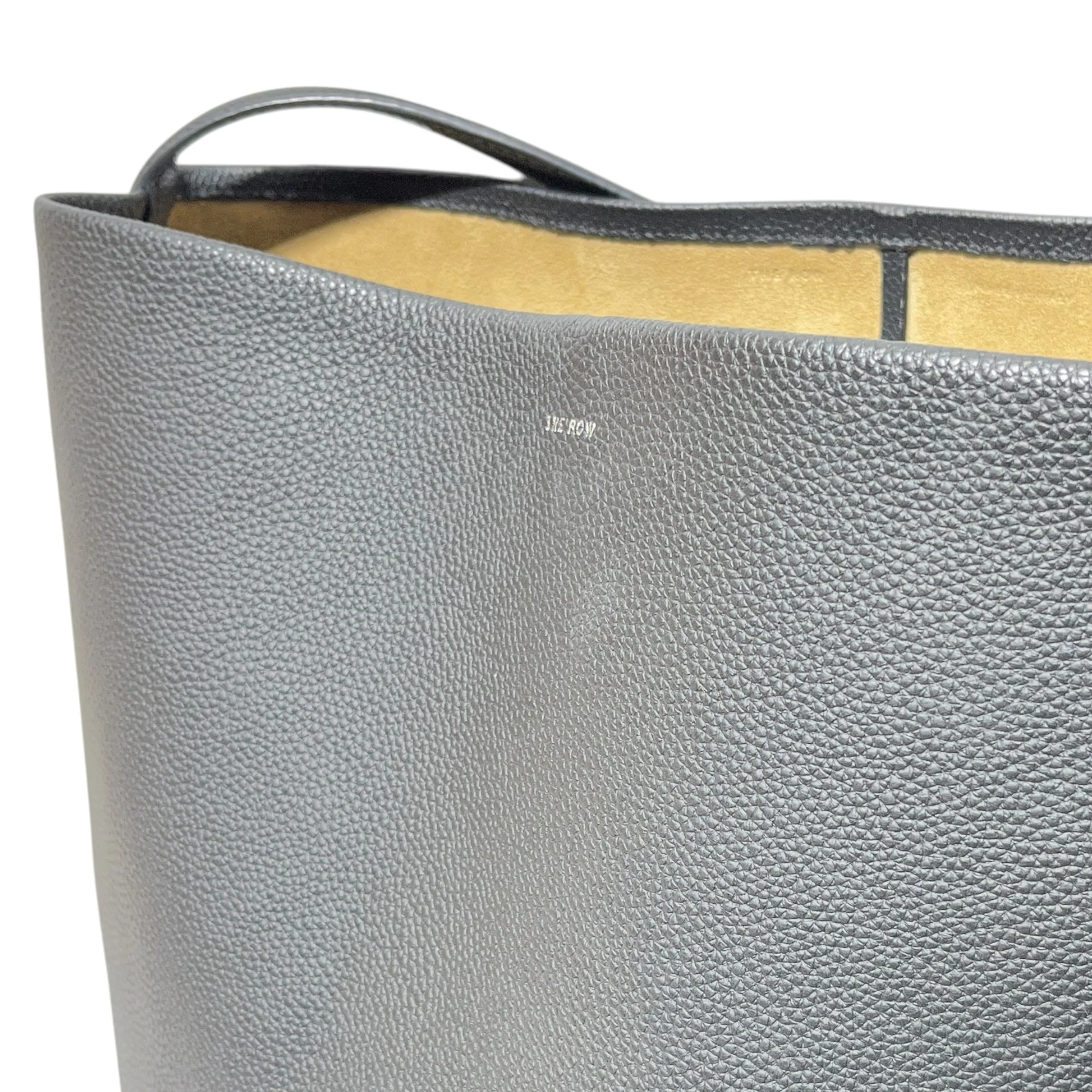 1737-the-row-tote-bag-leather-blk-park-tote-7.webp THE ROW/Tote Bag/Leather/BLK/Park Tote