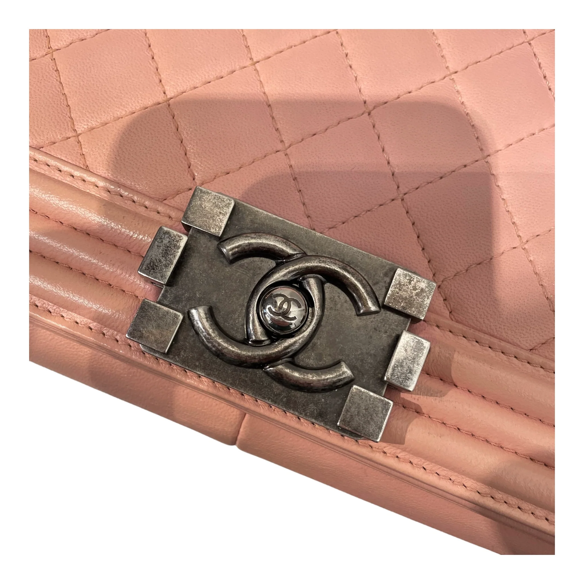 CHANEL/Bag/Leather/PNK/QUILTED CALFSKIN BOY BAG