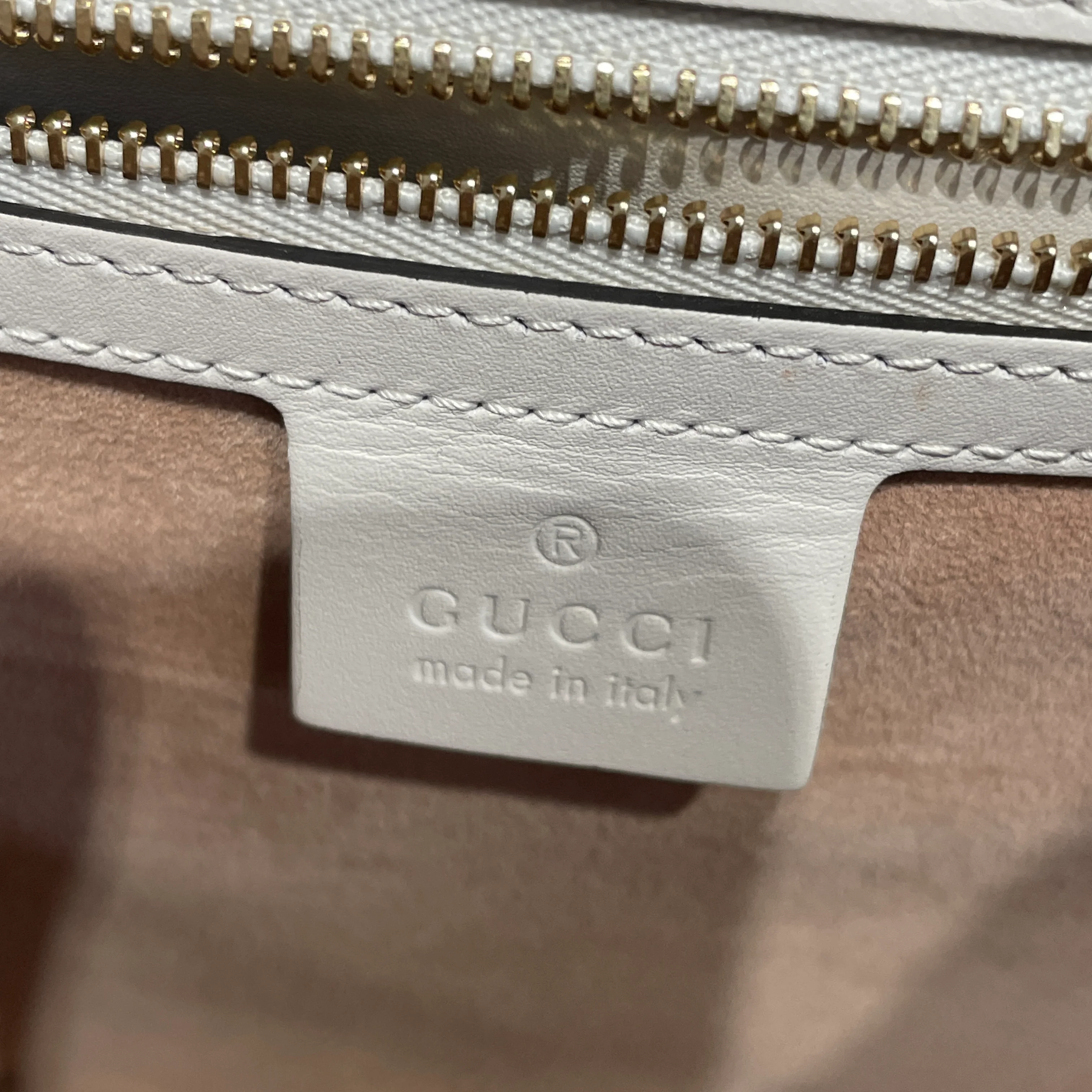 GUCCI/Cross Body Bag/Stripe/Leather/WHT/Sylvie Embroidered Medium