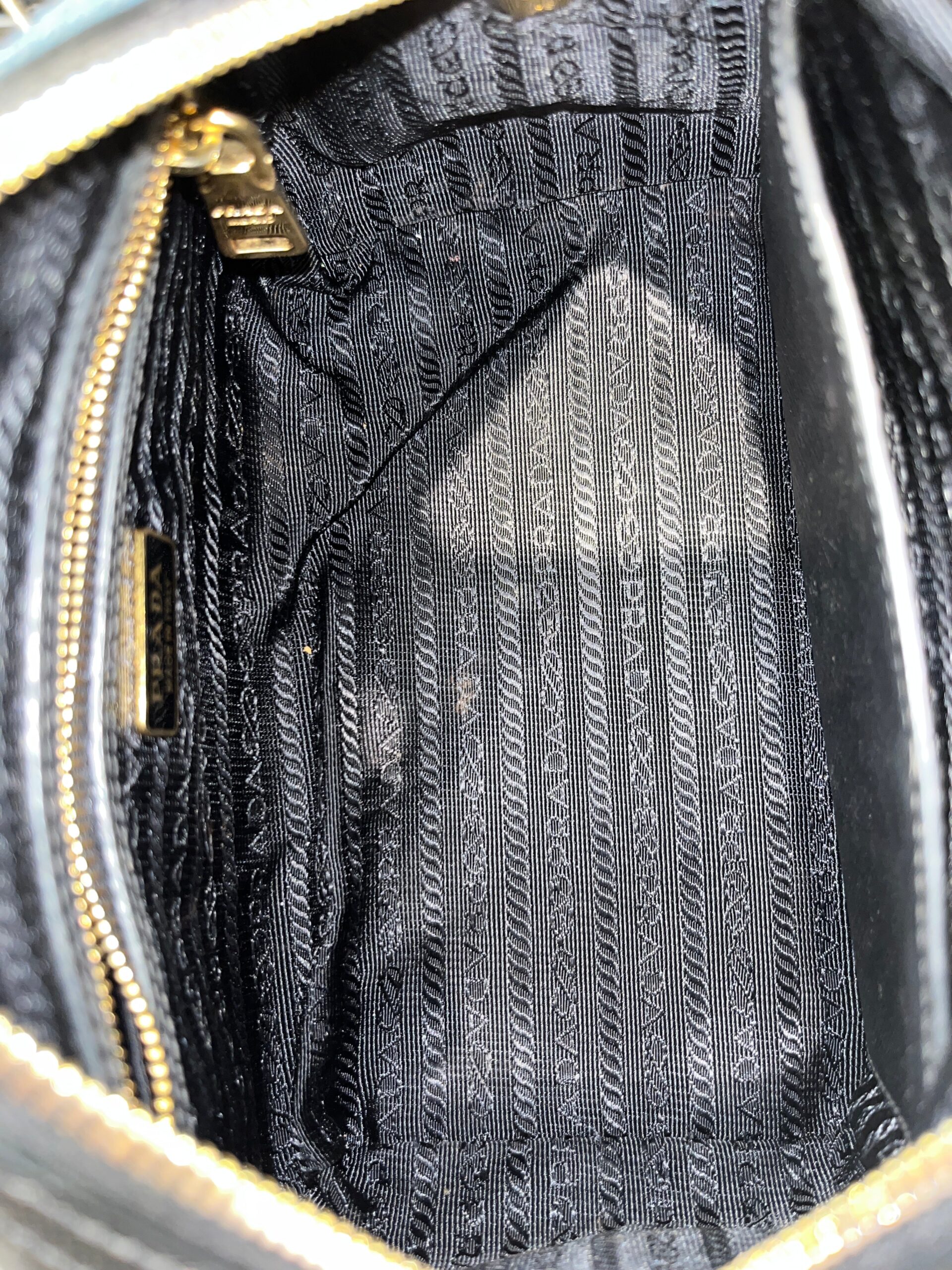 PRADA/Bag/Leather/BLK/SAFFIANO TOP HANDLE BAG