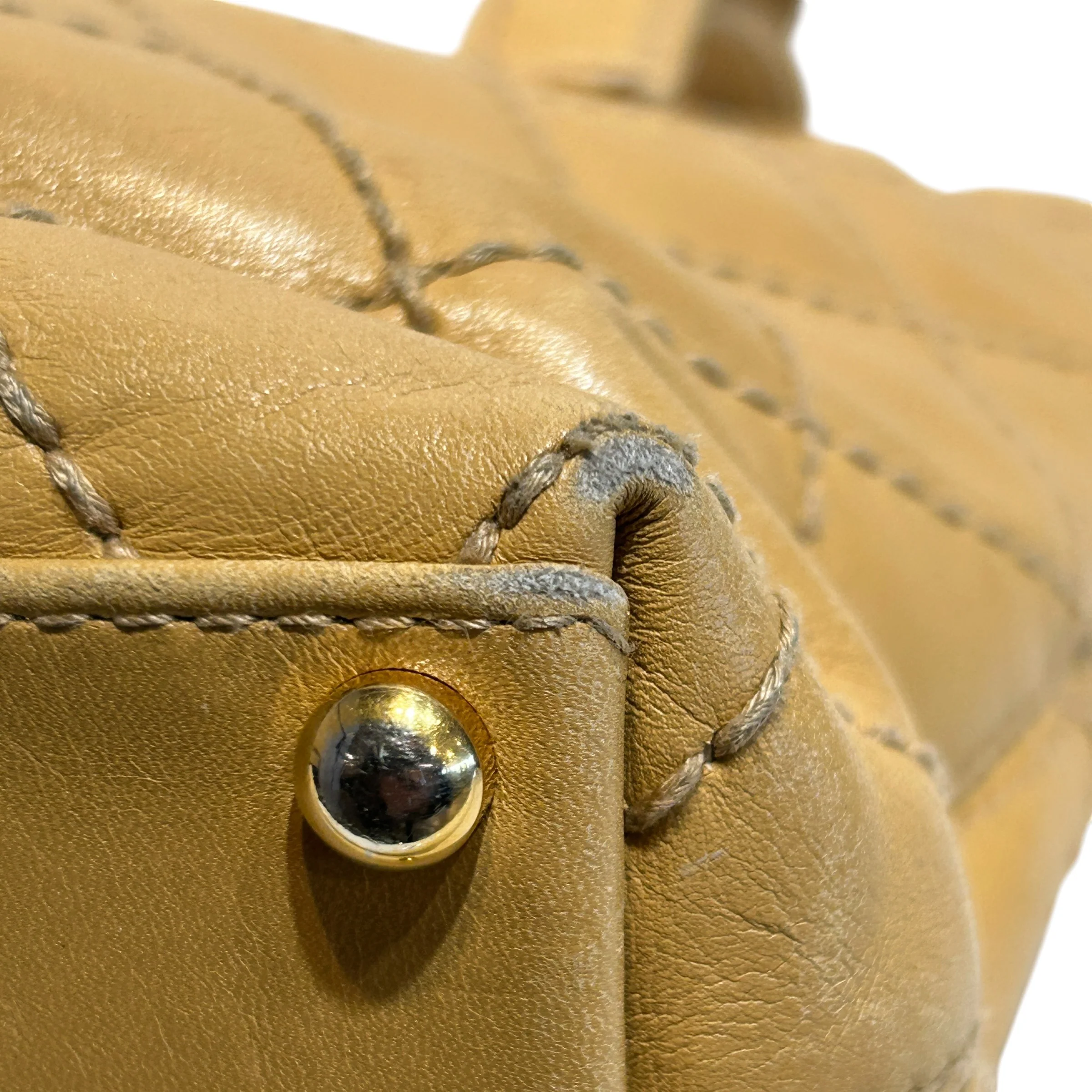 CHANEL/Tote Bag/Leather/CML/Quilted Wild Stitch Surpique