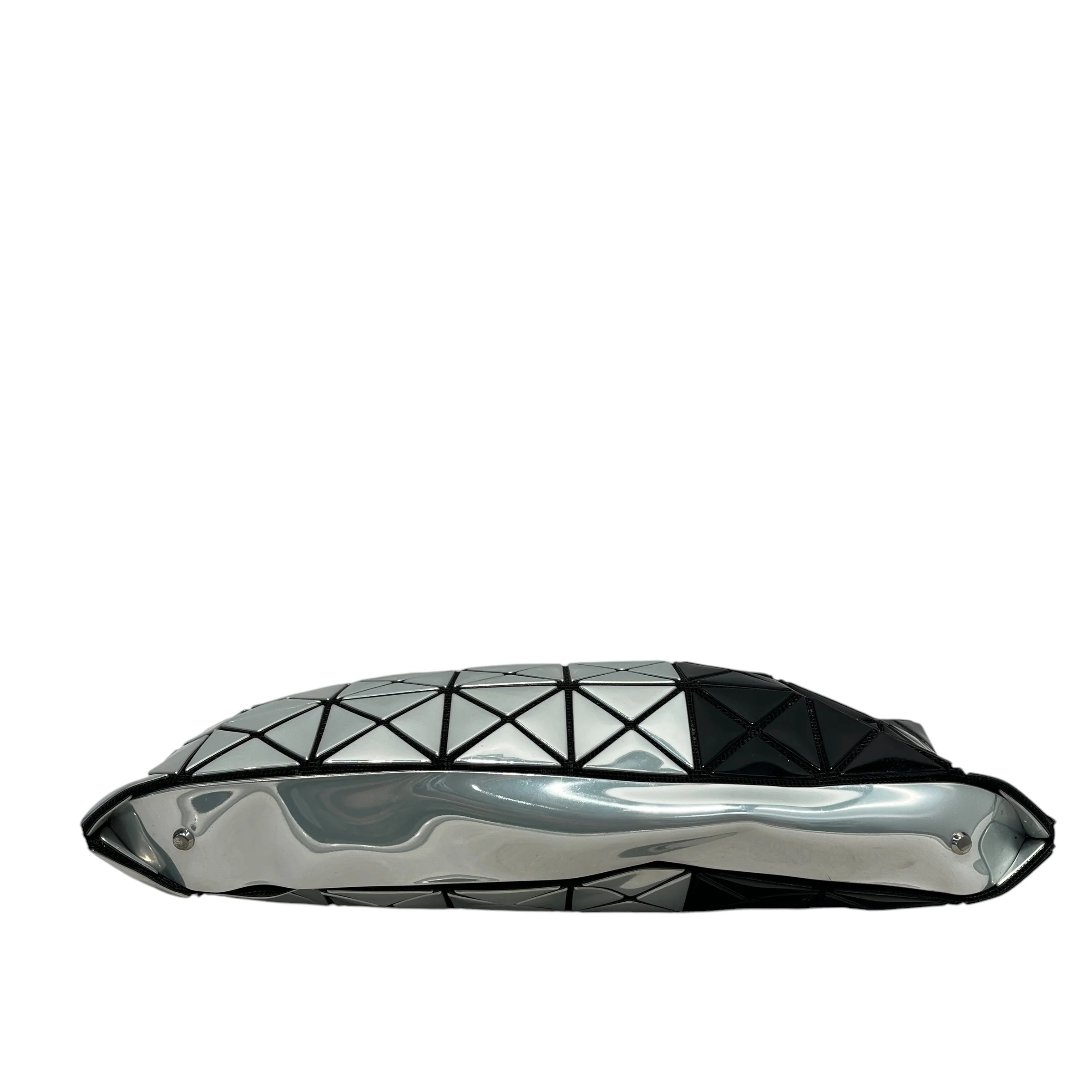 ISSEY MIYAKE/Cross Body Bag/SLV/