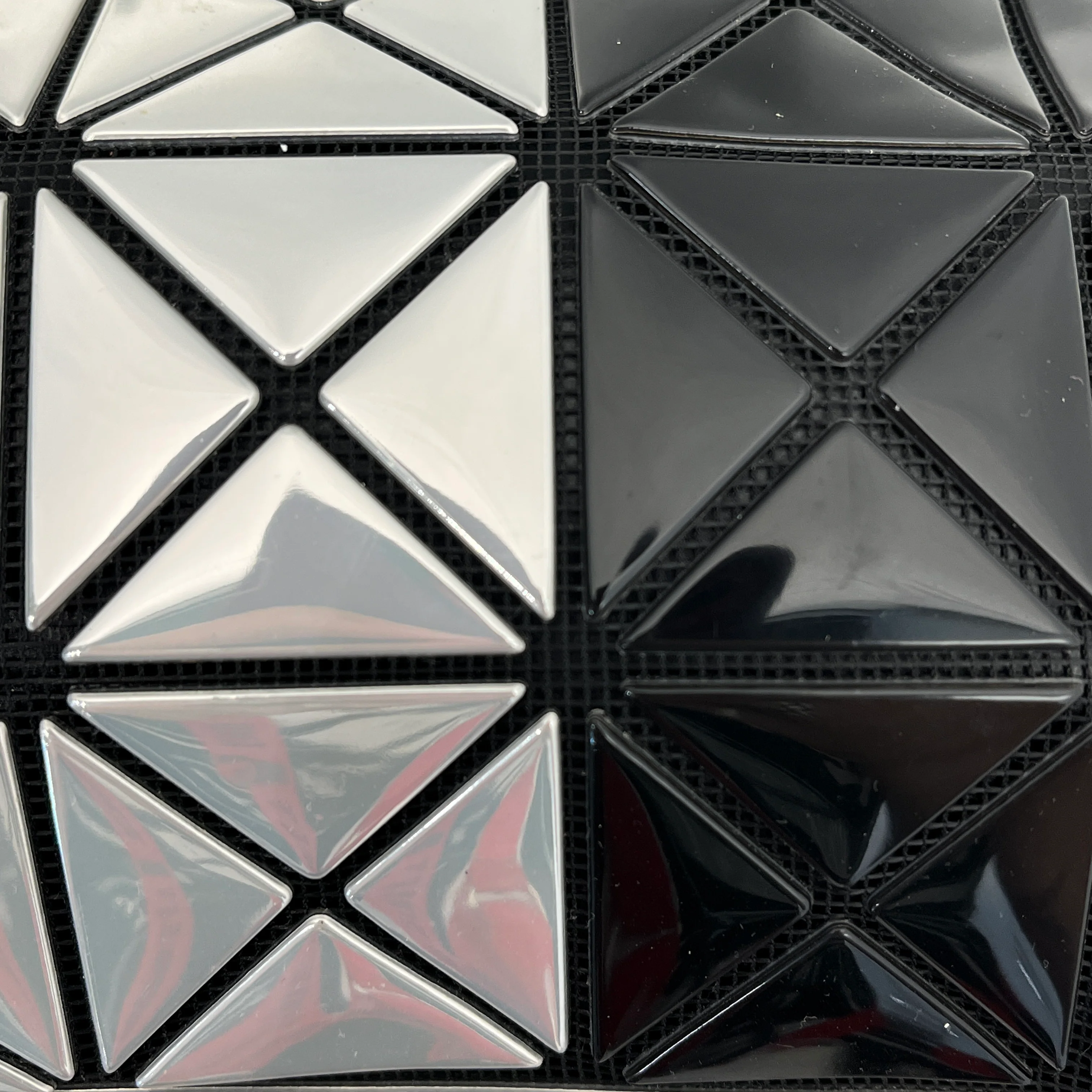 ISSEY MIYAKE/Cross Body Bag/SLV/