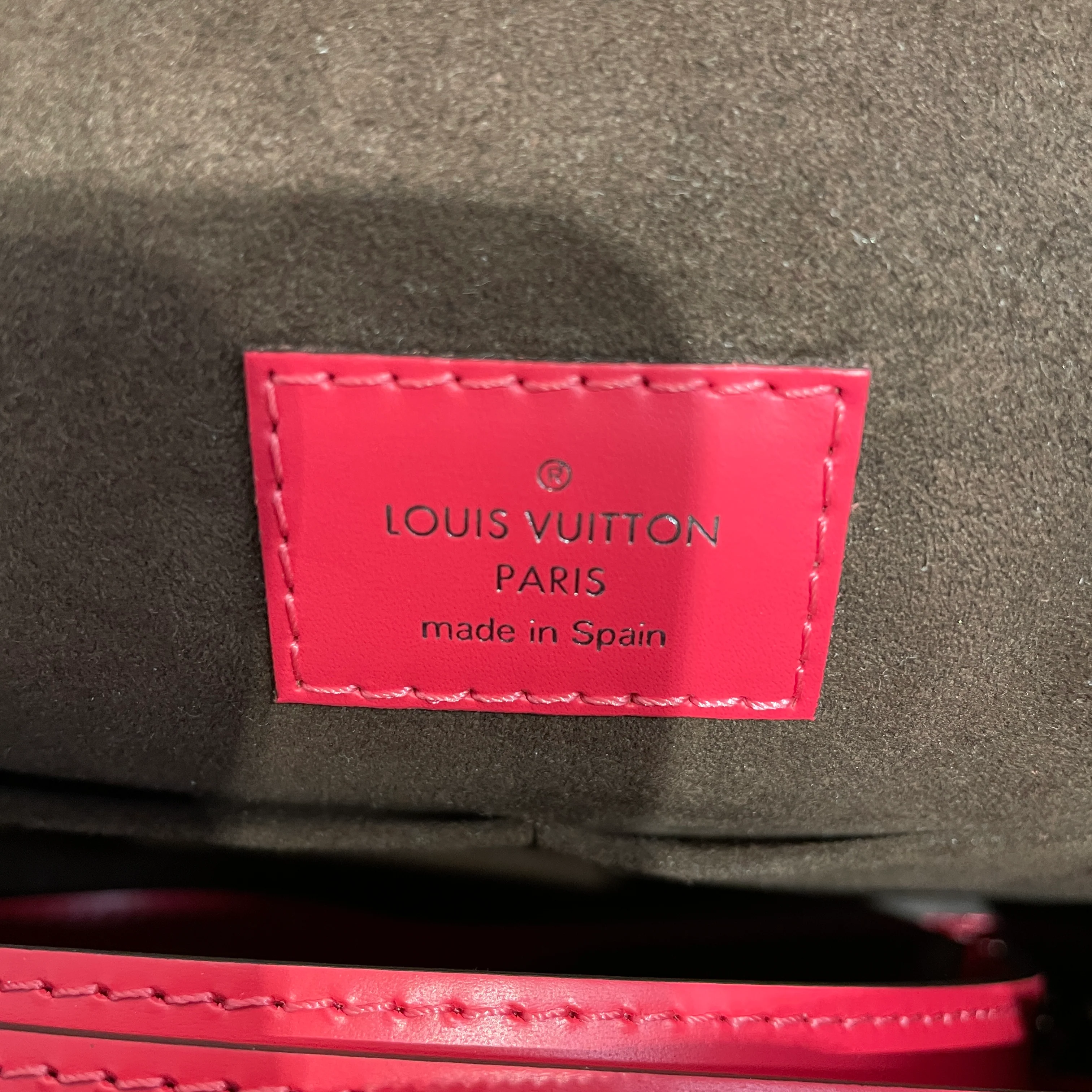 LOUIS VUITTON/Bag/RED/Cluny BB bag