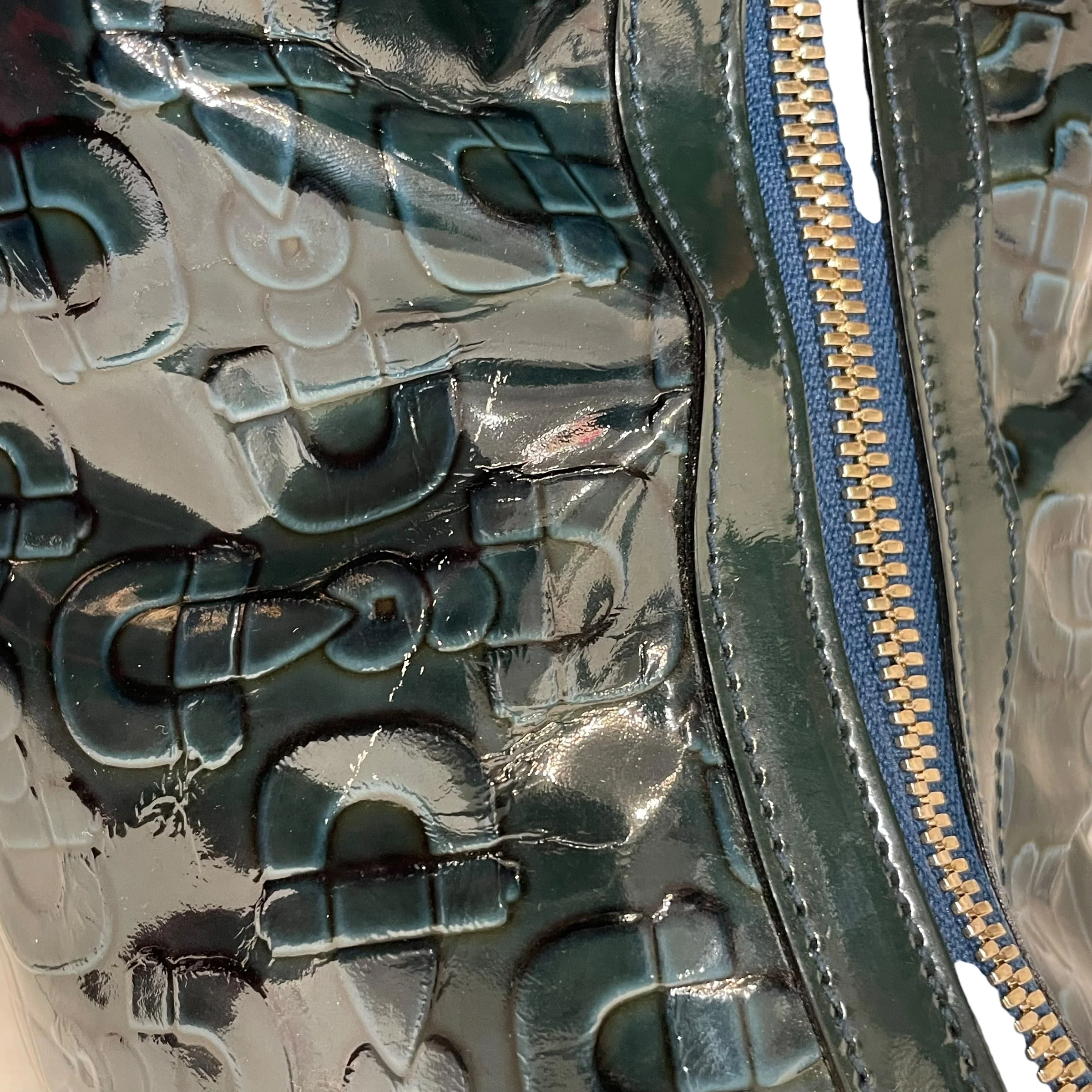 2431-gucci-hand-bag-all-over-print-leather-blu-patent-leather-horsebit-glam-7.webp GUCCI/Hand Bag/All Over Print/Leather/BLU/patent leather horsebit glam