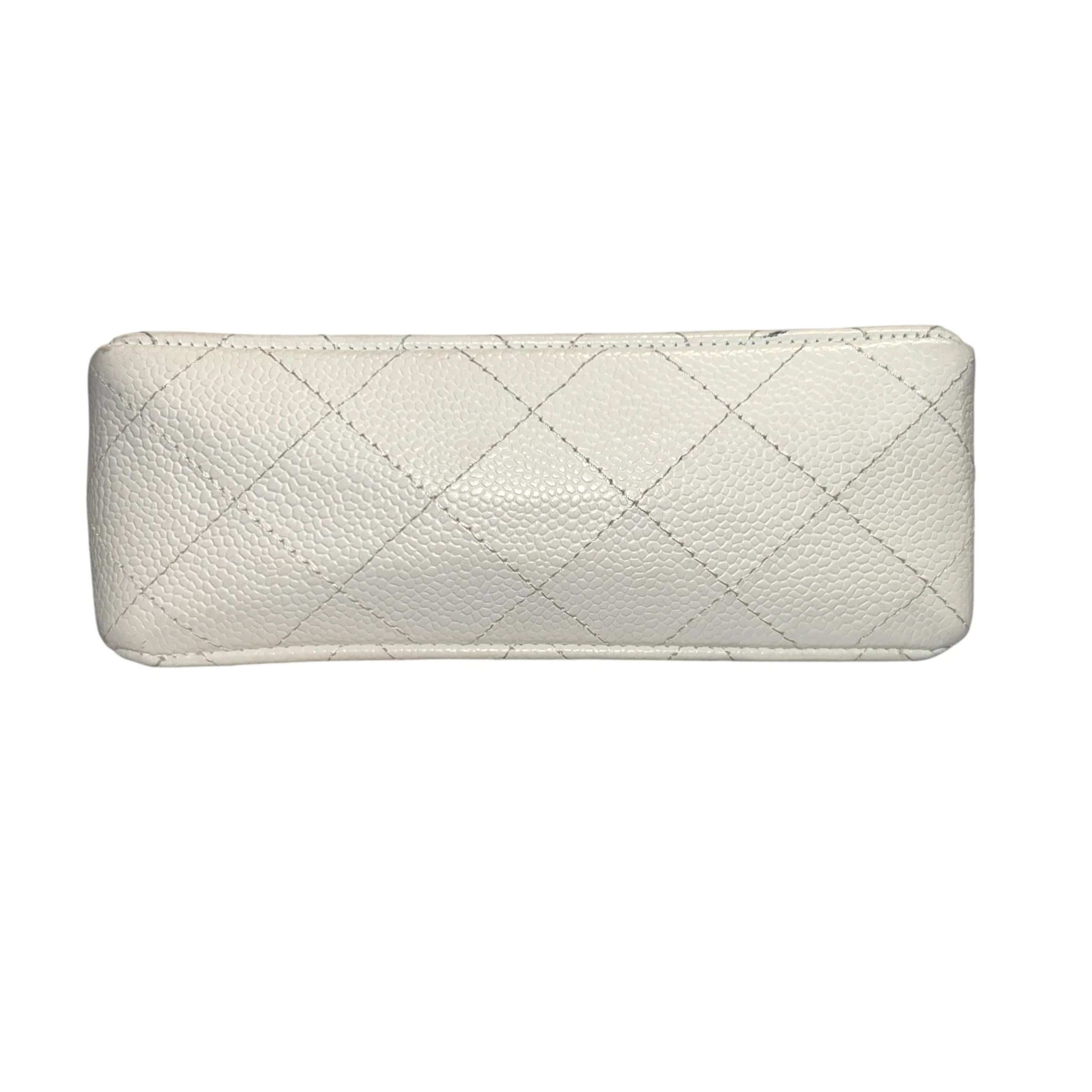 CHANEL/Bag/WHT/Mini Caviar Flap