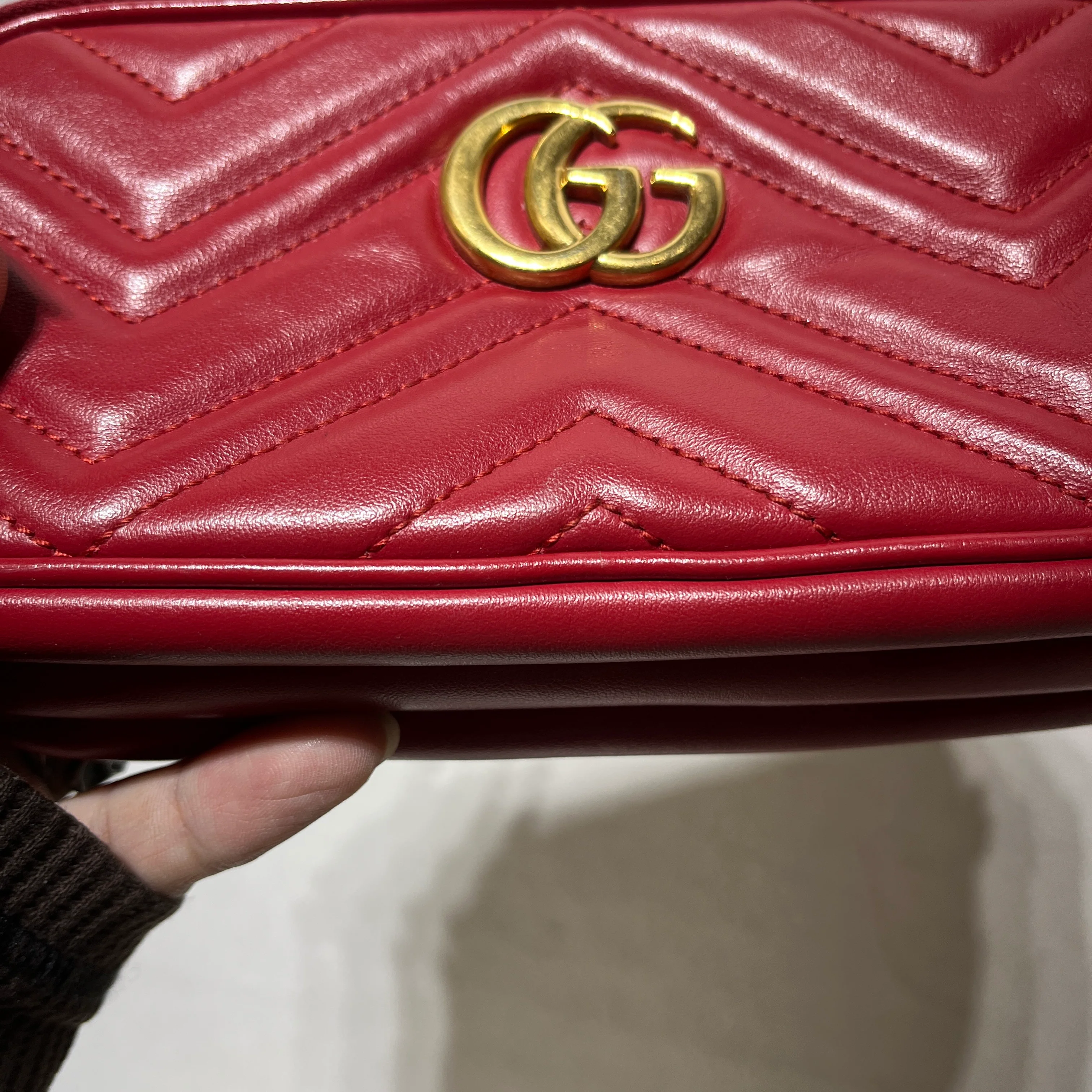 GUCCI/Cross Body Bag/Leather/RED/Marmont Triple Zipper Crossbod