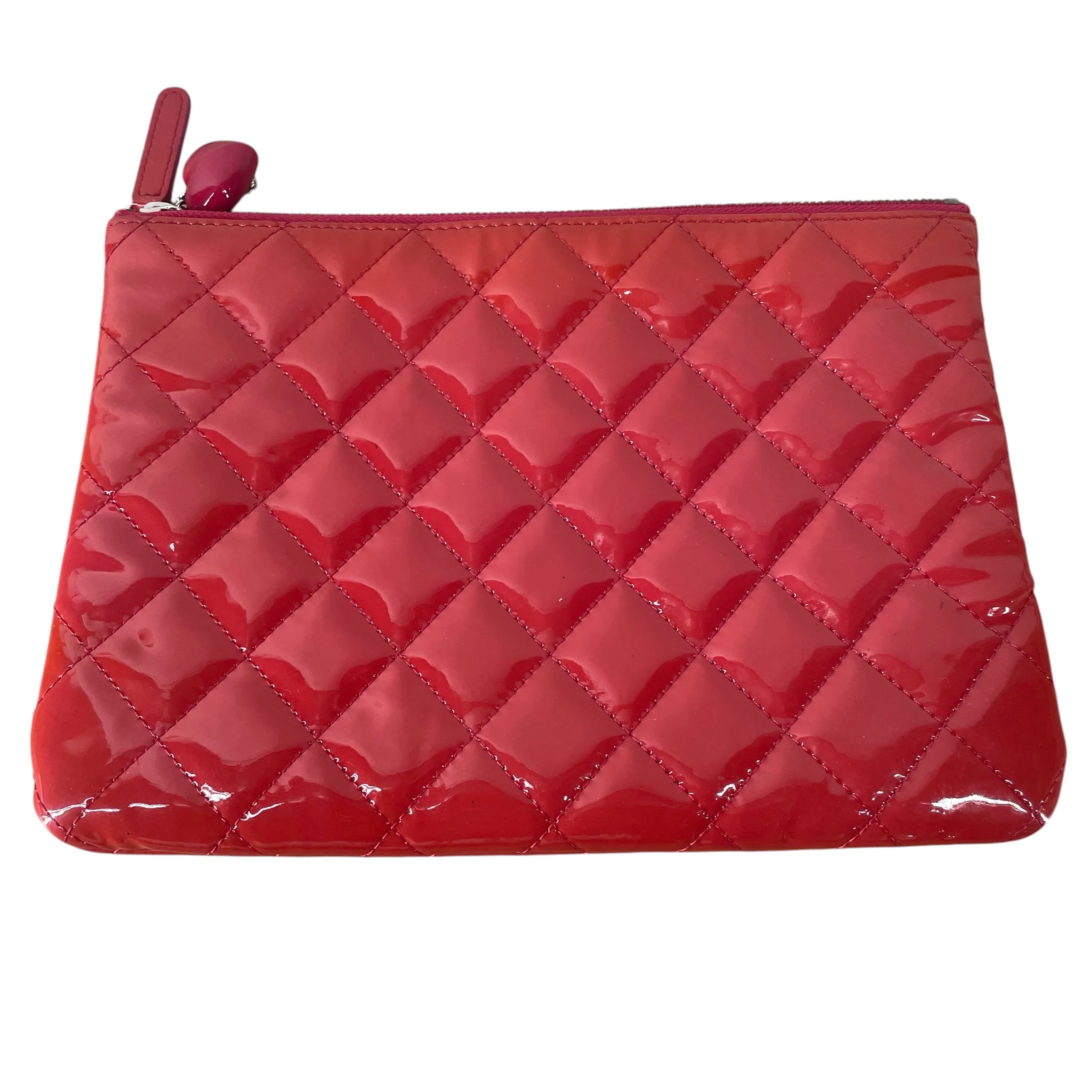 CHANEL/Clutch Bag/Leather/RED/MEDIUM QUILTED O-CASE