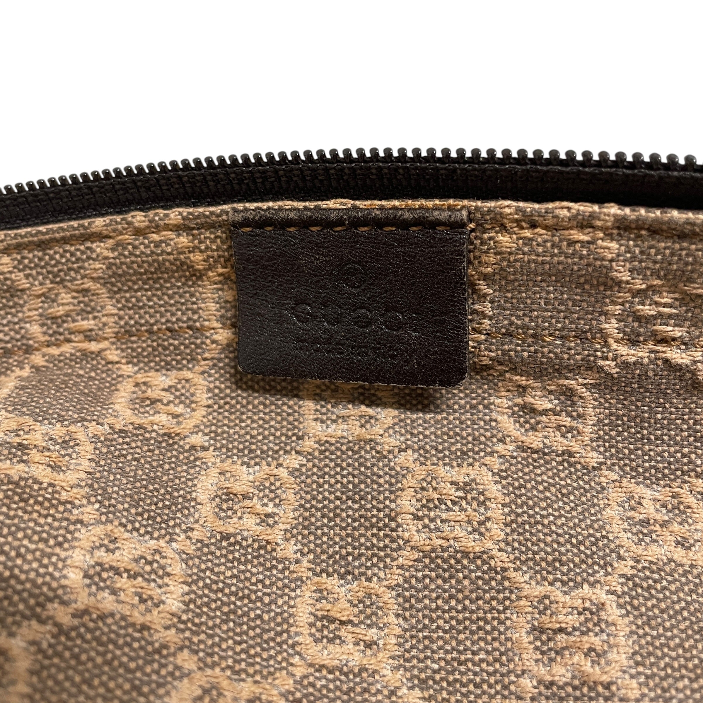 GUCCI/Cross Body Bag/Leather/BLK/HEART ON BCK, GLD HARDWEAR