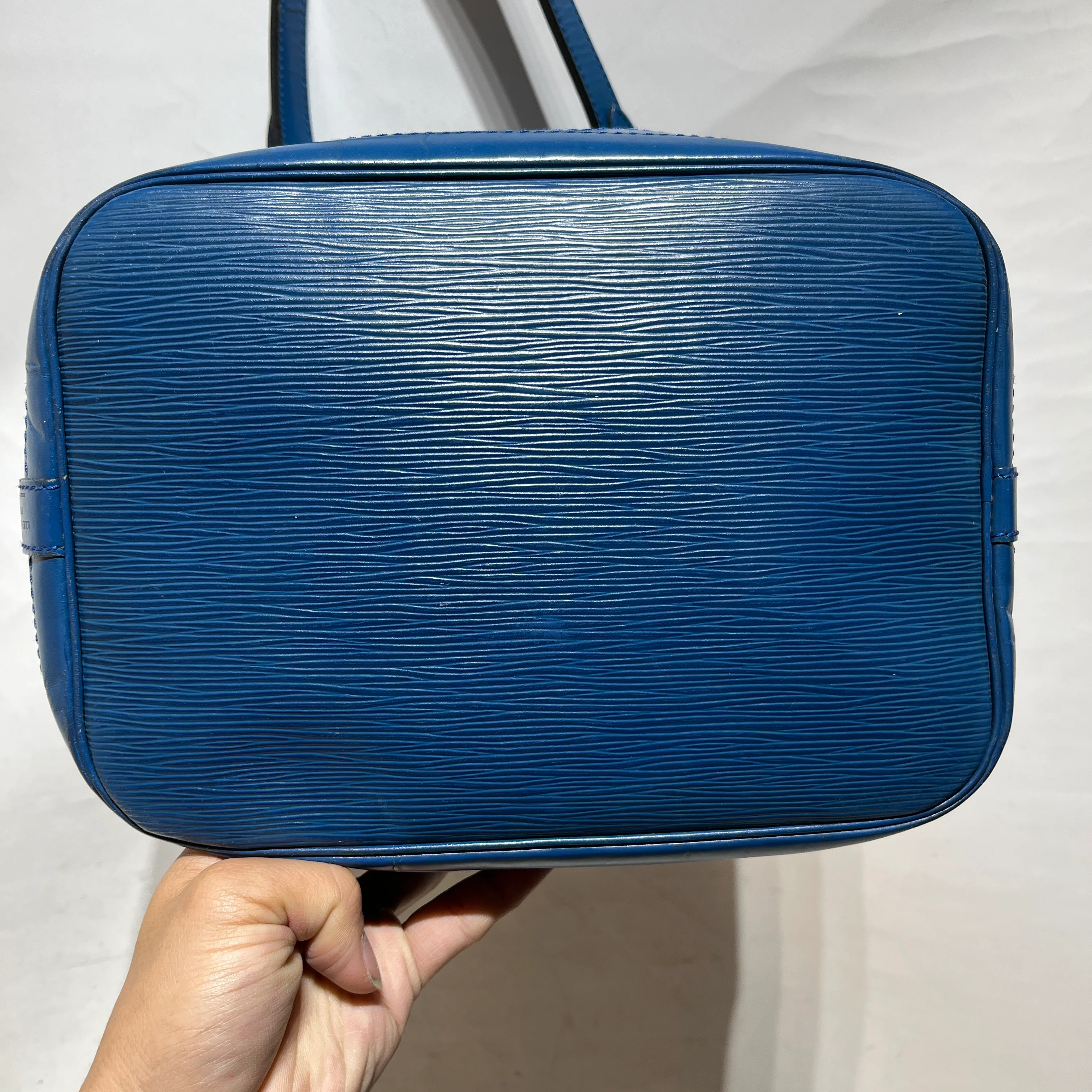 LOUIS VUITTON/Tote Bag/Leather/BLU/EPI LEATHER BUCKET BAG