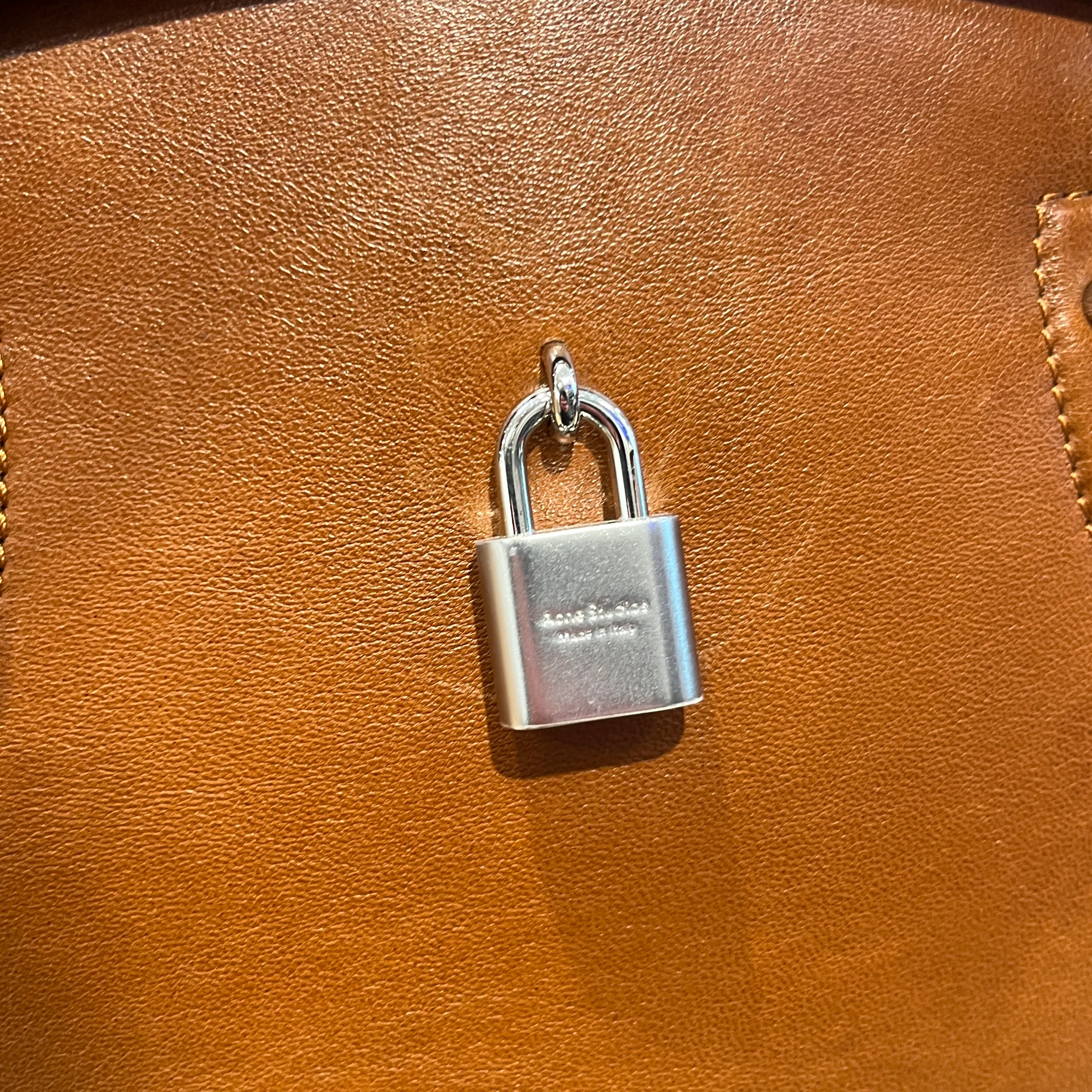 Acne Studios/Tote Bag/Leather/BRW/BOWLINA