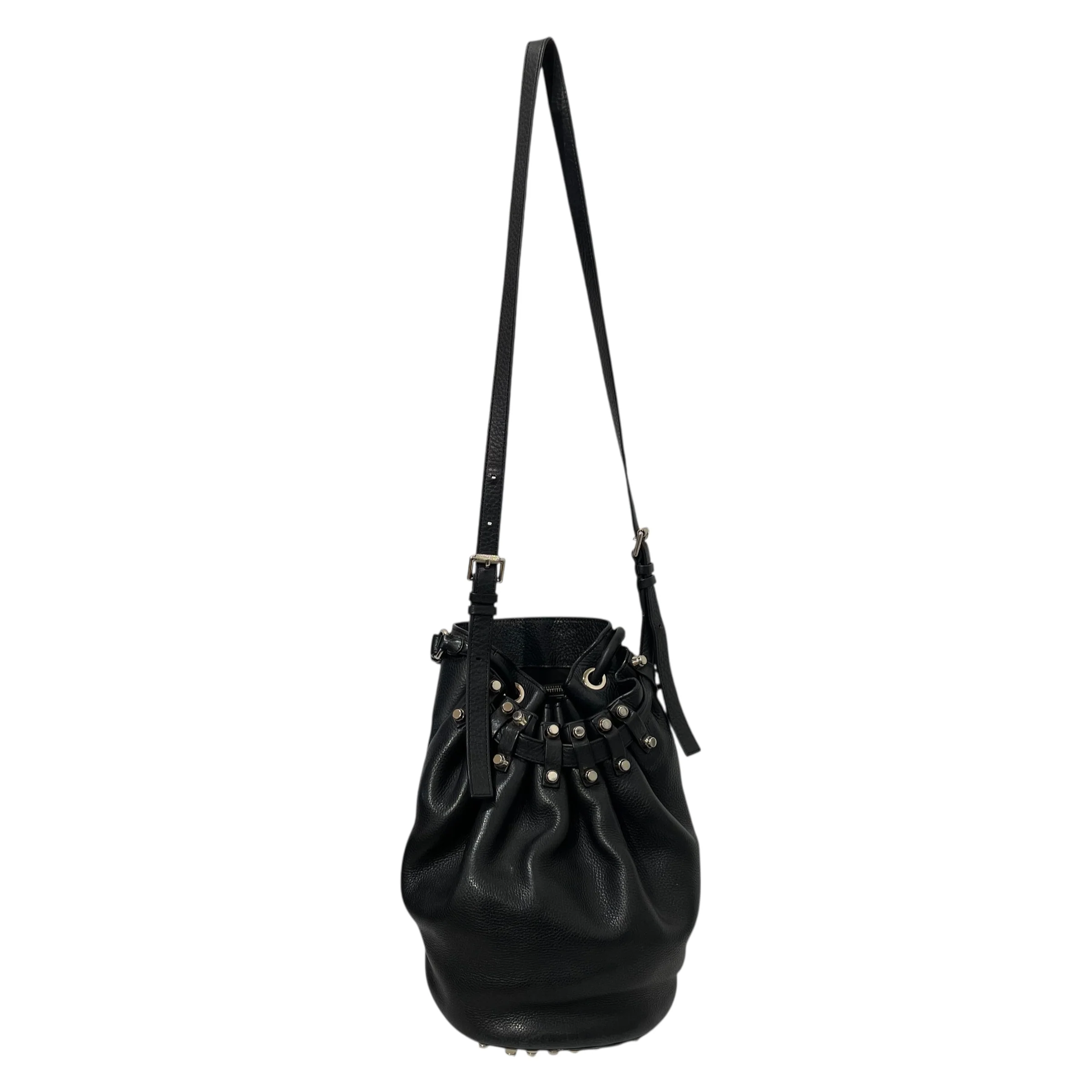 3028-alexander-wang-basket-bag-leather-blk-diego-bucket-bag-1.webp Alexander Wang/Basket Bag/Leather/BLK/Diego Bucket Bag