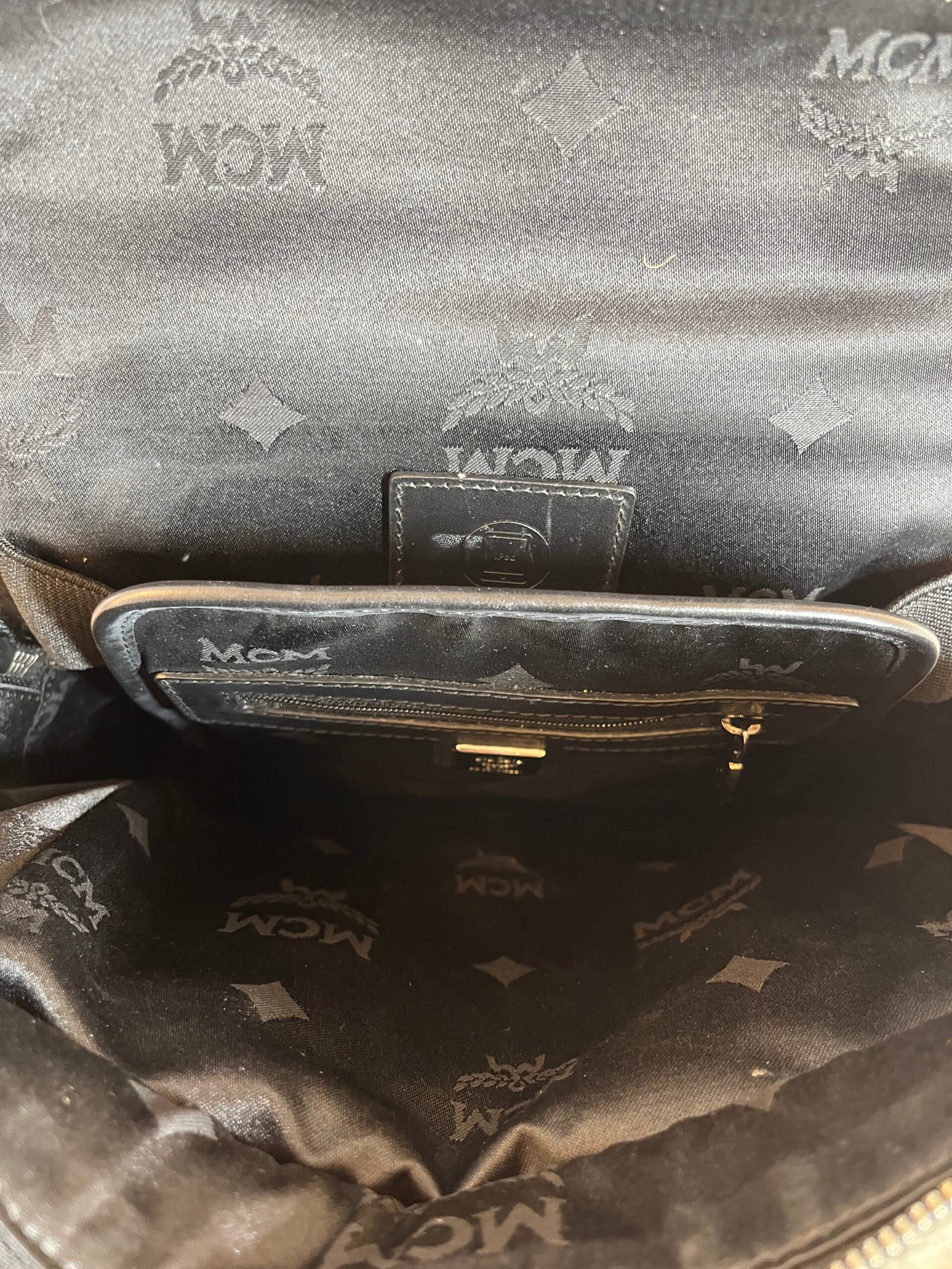 MCM/Hand Bag/Leather/SLV/SHINY LEATHER