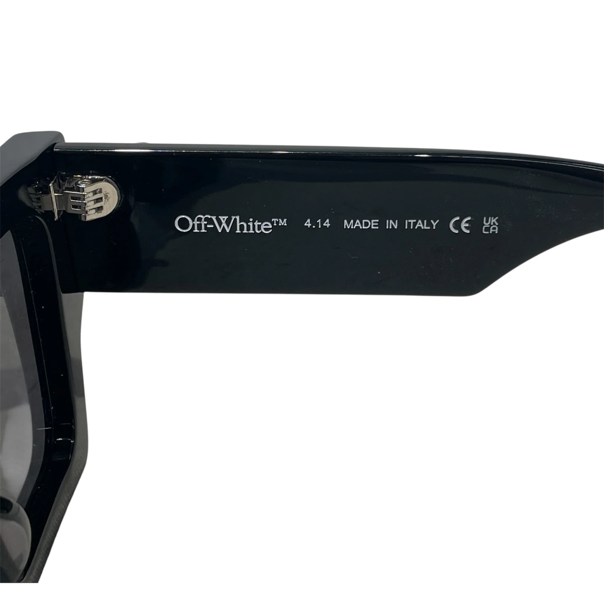 3271-off-white-sunglasses-celluloid-blk-catalina-4.webp OFF-WHITE/Sunglasses/Celluloid/BLK/CATALINA