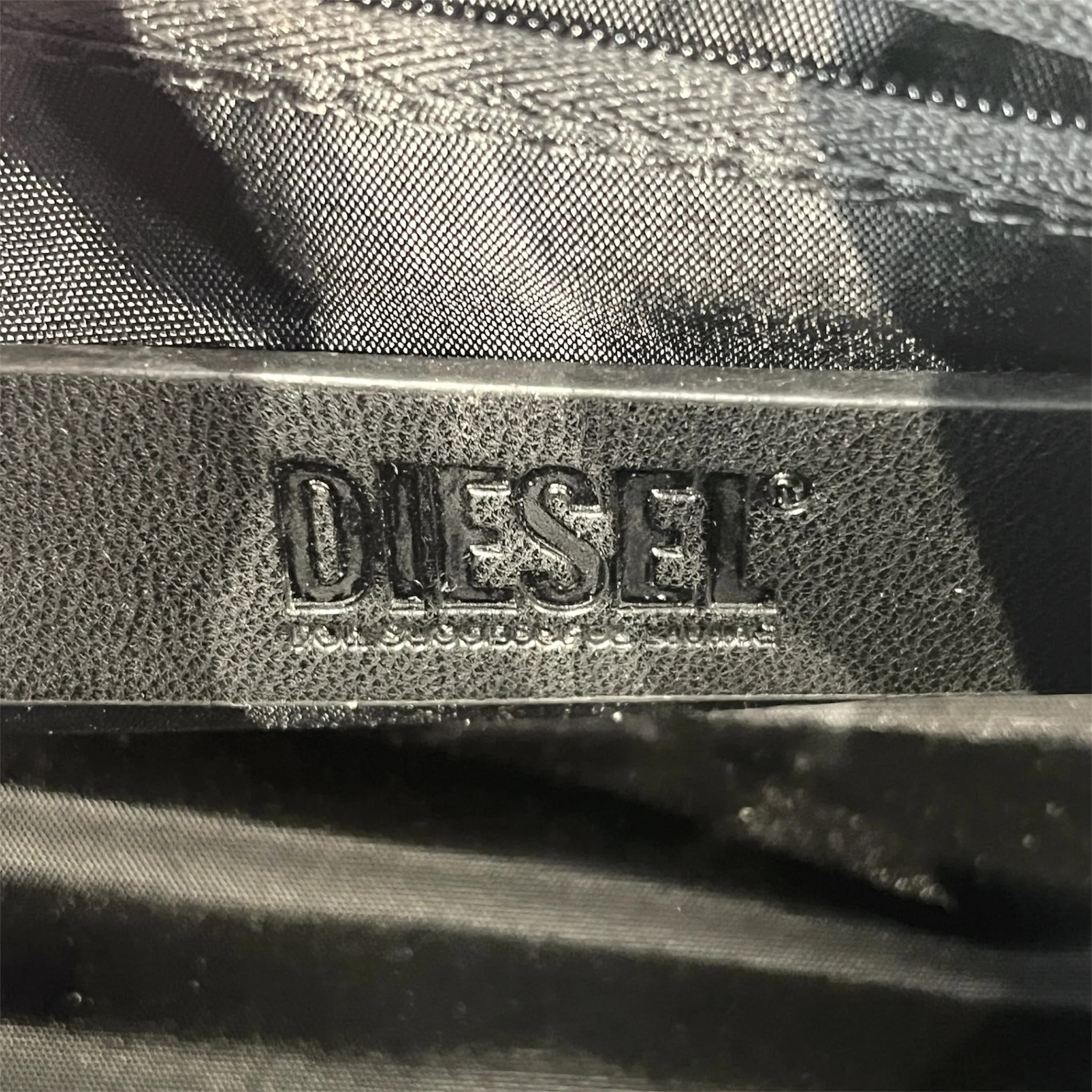 DIESEL/Bag/Monogram/Leather/BLK/EMBOSSED