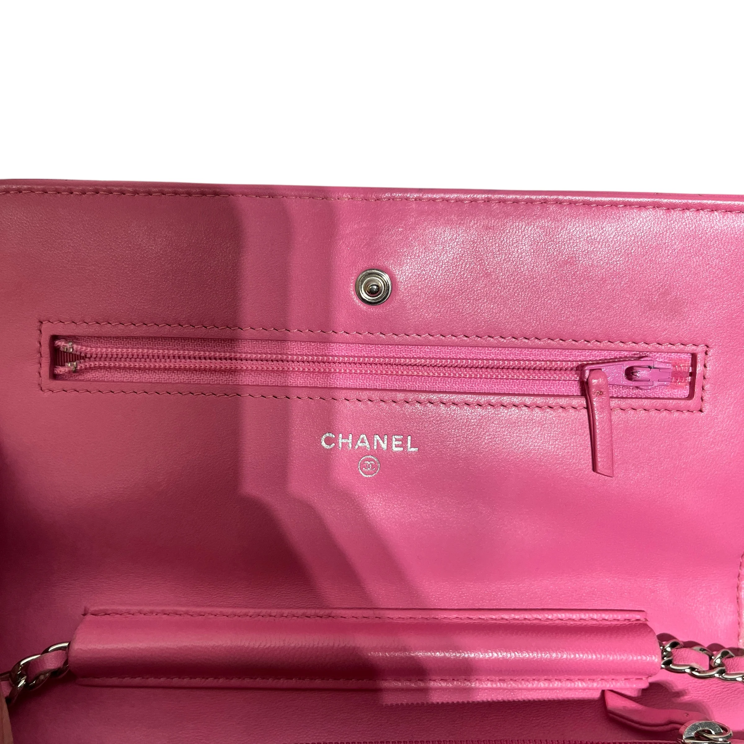 CHANEL/Cross Body Bag/Leather/PNK/Classic Quilted Chain