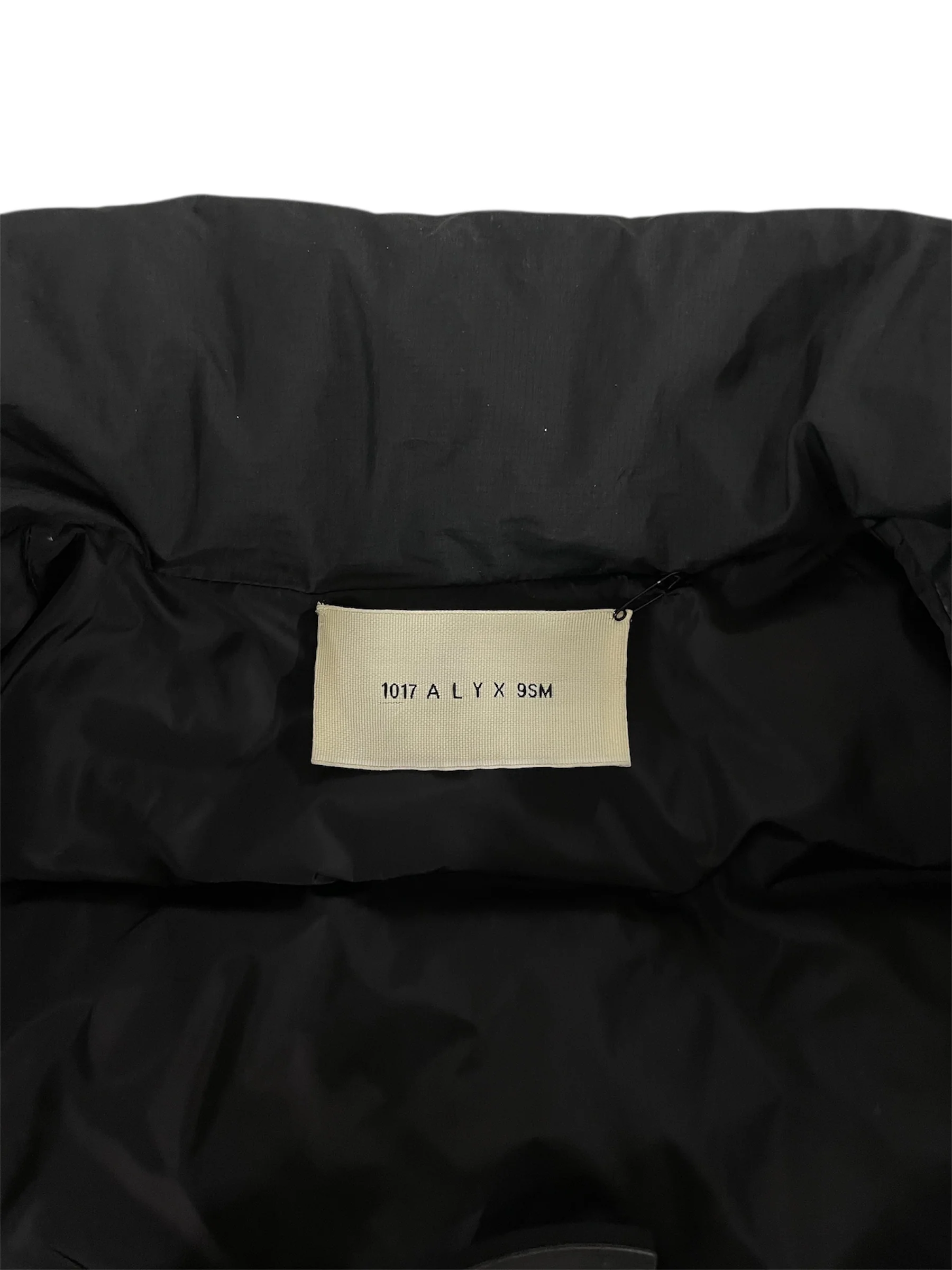 1017 ALYX 9SM(ALYX)/Puffer Jkt/L/Nylon/BLK/ROLLERCOASTER BUCKLE PUFFER