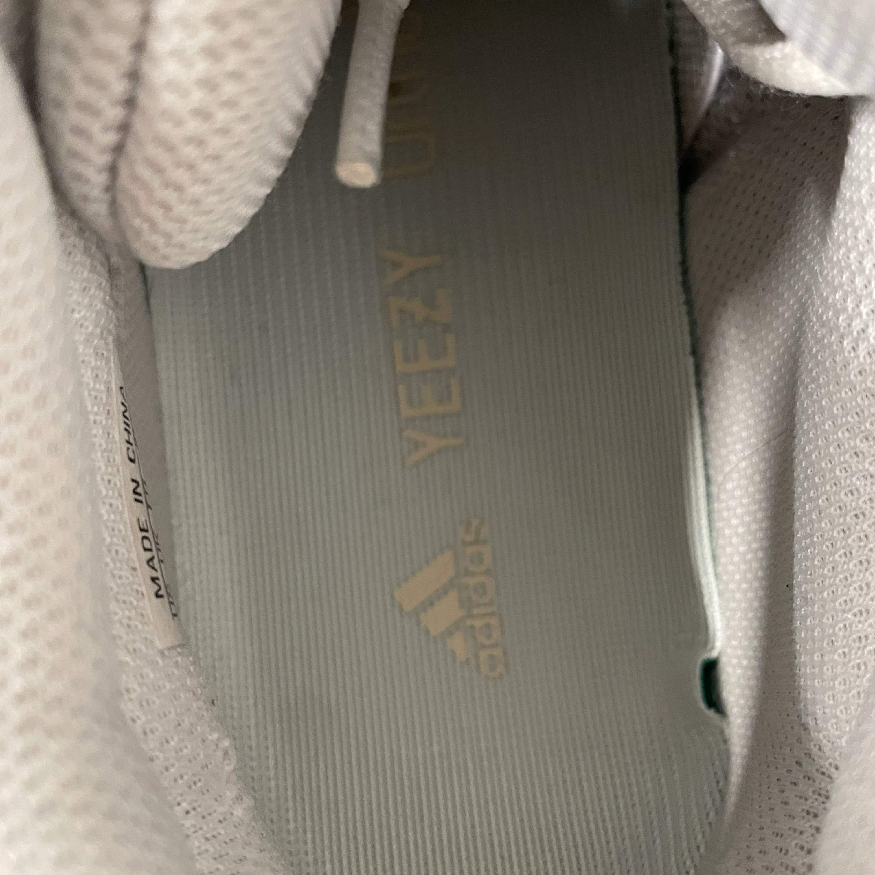 YEEZY/Low-Sneakers/US 8/Cotton/WHT/APE 779001