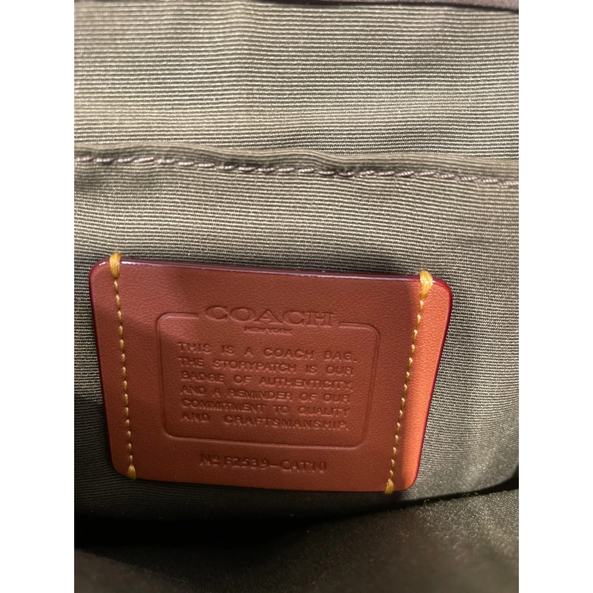COACH/Cross Body Bag/Leather/KHK/LUCAS COACH BAG