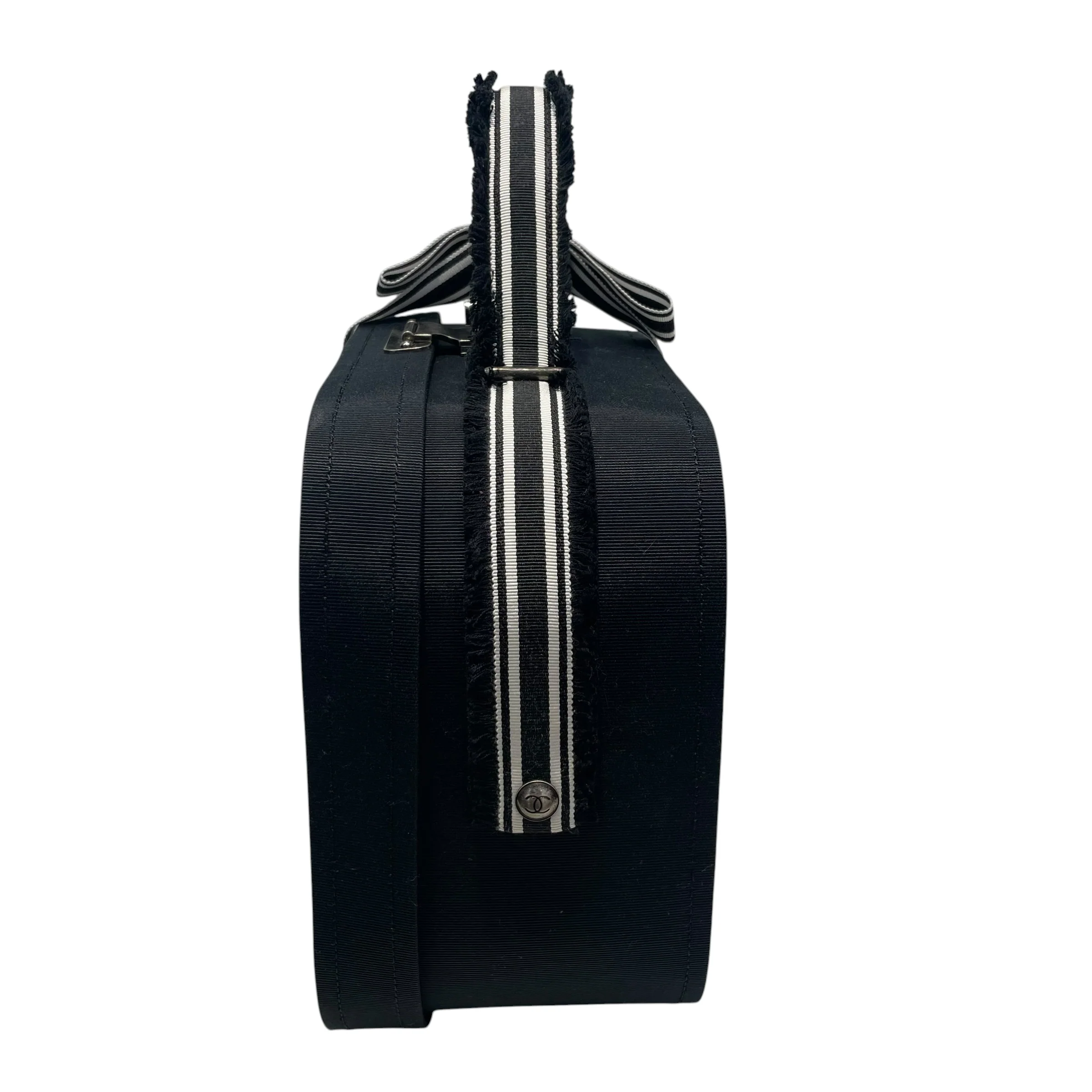 CHANEL/Bag/BLK/QUILTED VANITY CASE