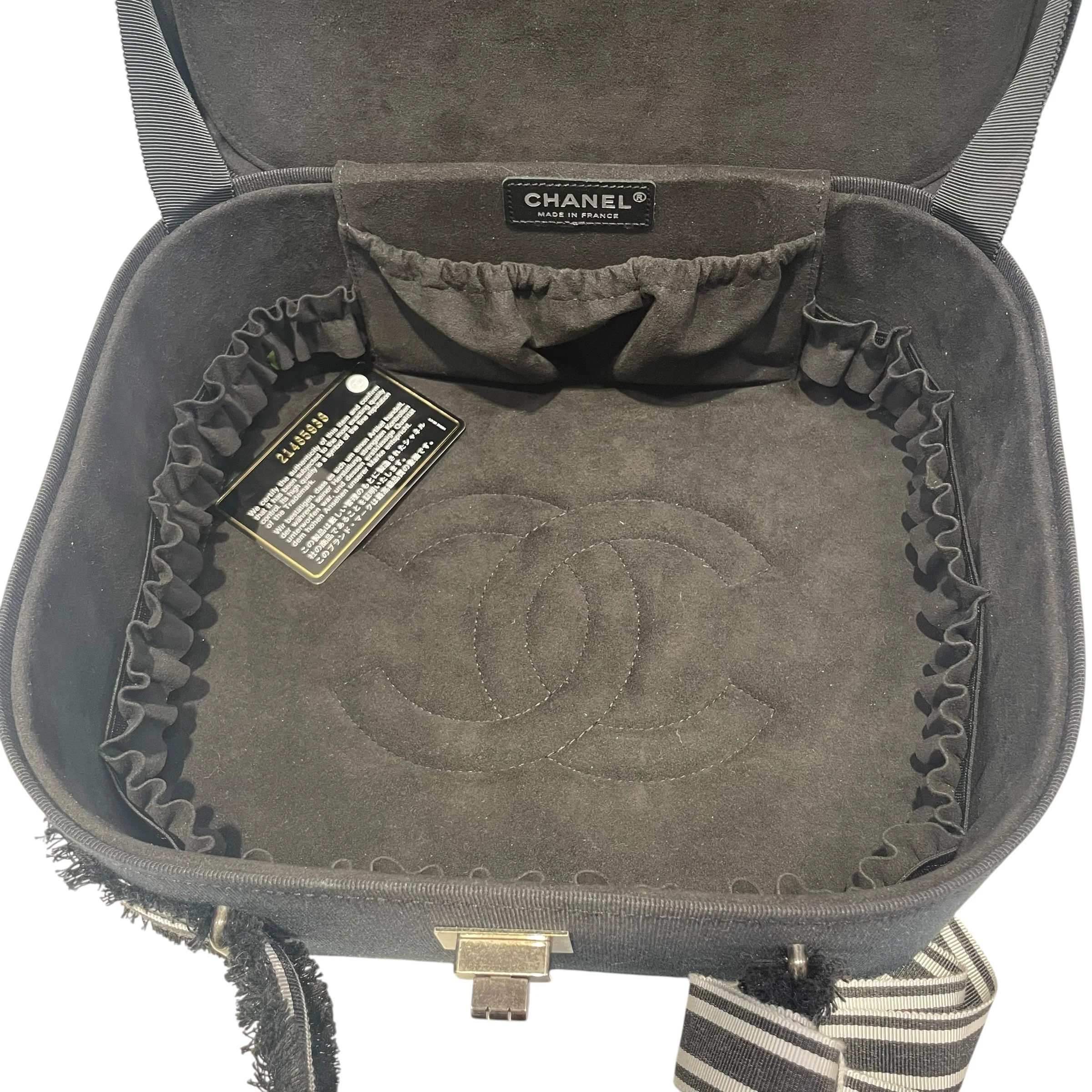 CHANEL/Bag/BLK/QUILTED VANITY CASE