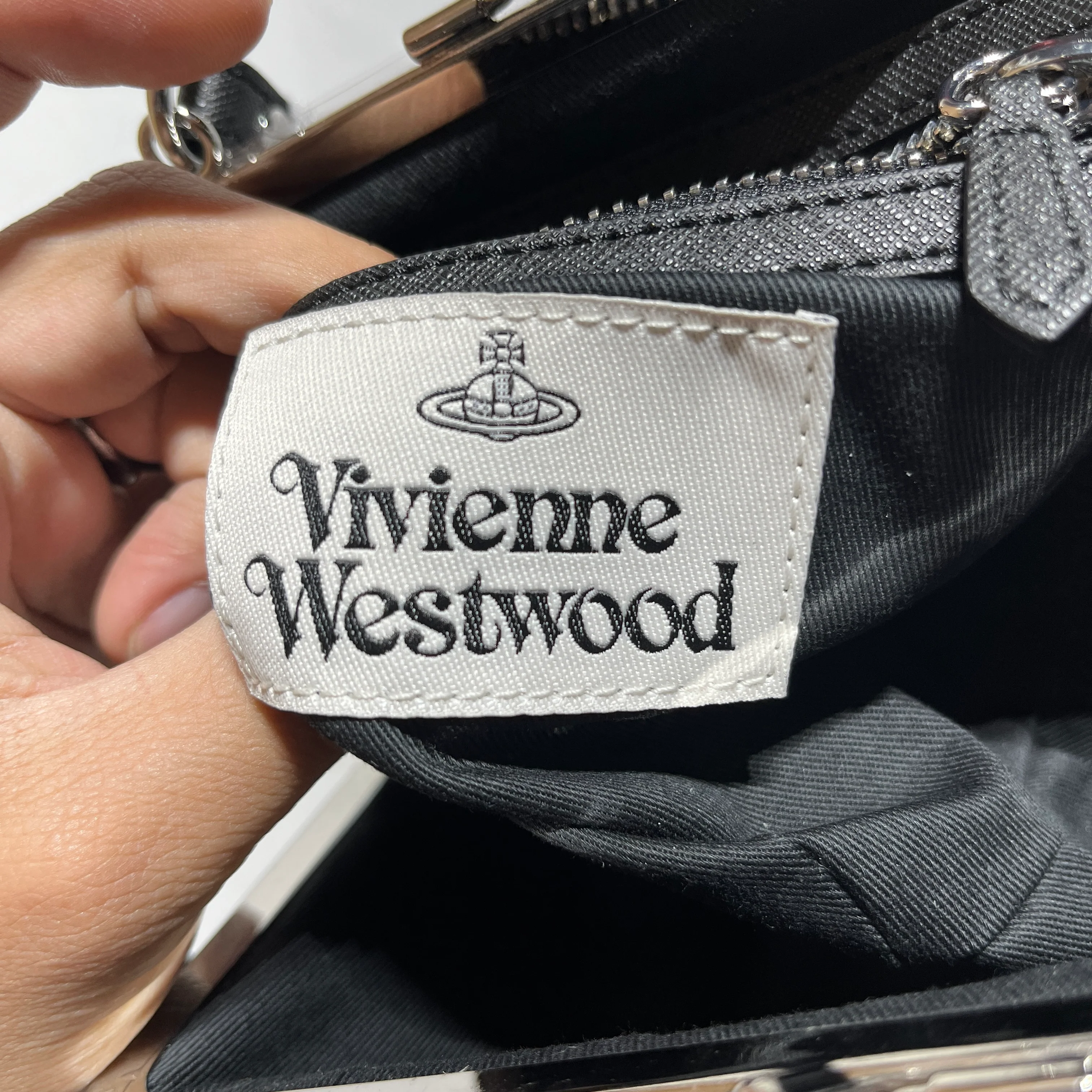 Vivienne Westwood/Cross Body Bag/Leather/BLK/new with wrapping