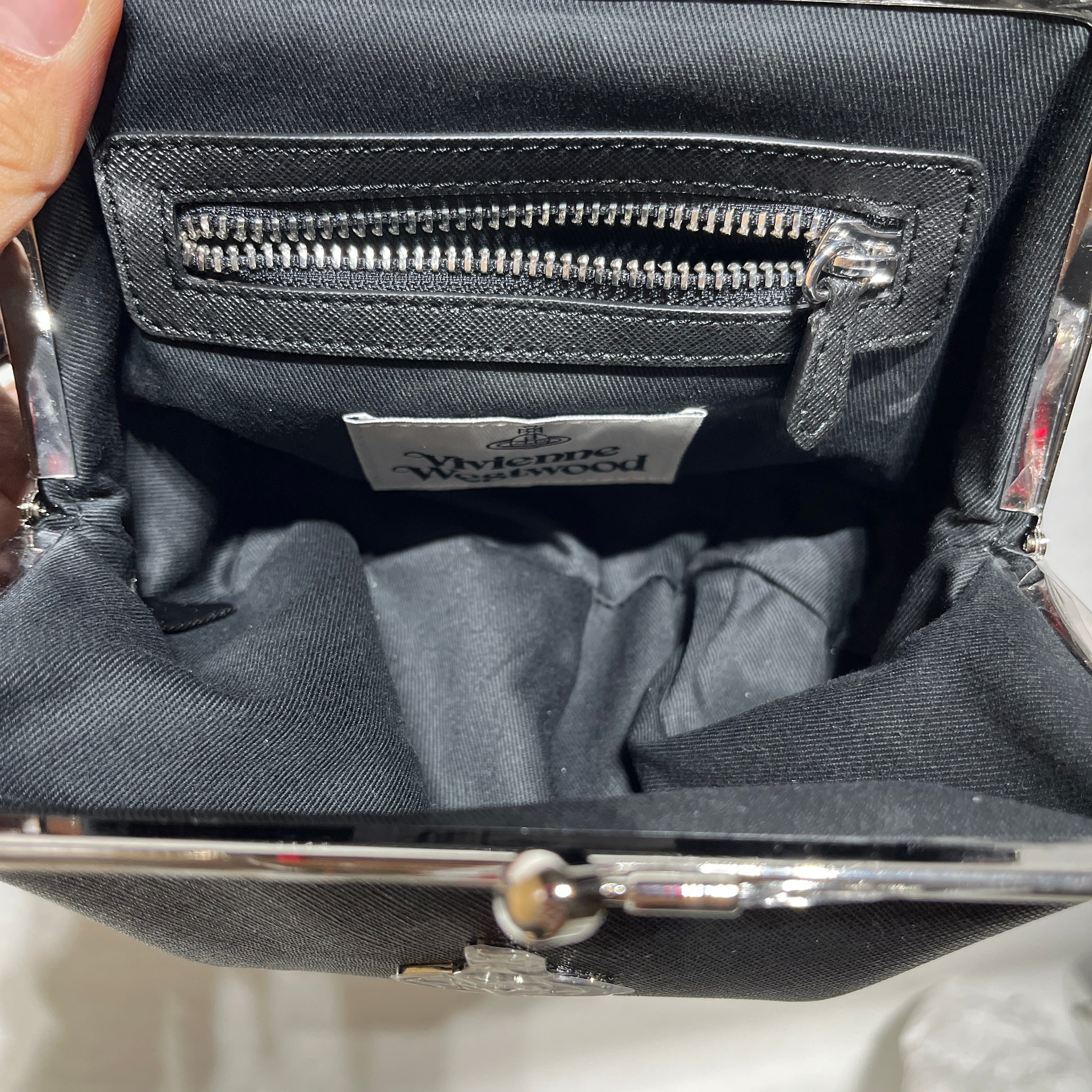 Vivienne Westwood/Cross Body Bag/Leather/BLK/new with wrapping