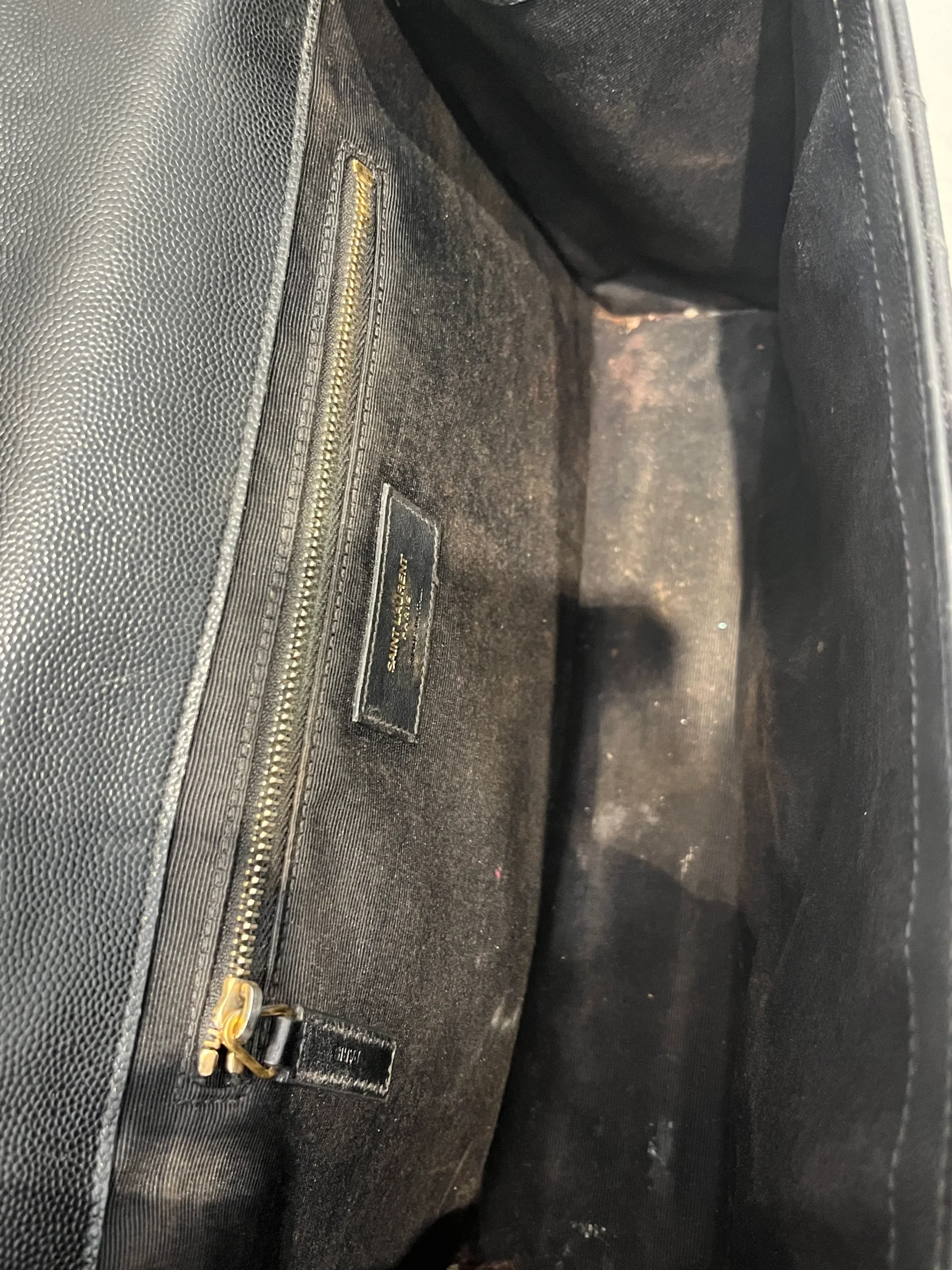 YVES SAINT LAURENT/Tote Bag/Leather/BLK/CHEVRONCAVIARLEATHERDVL354