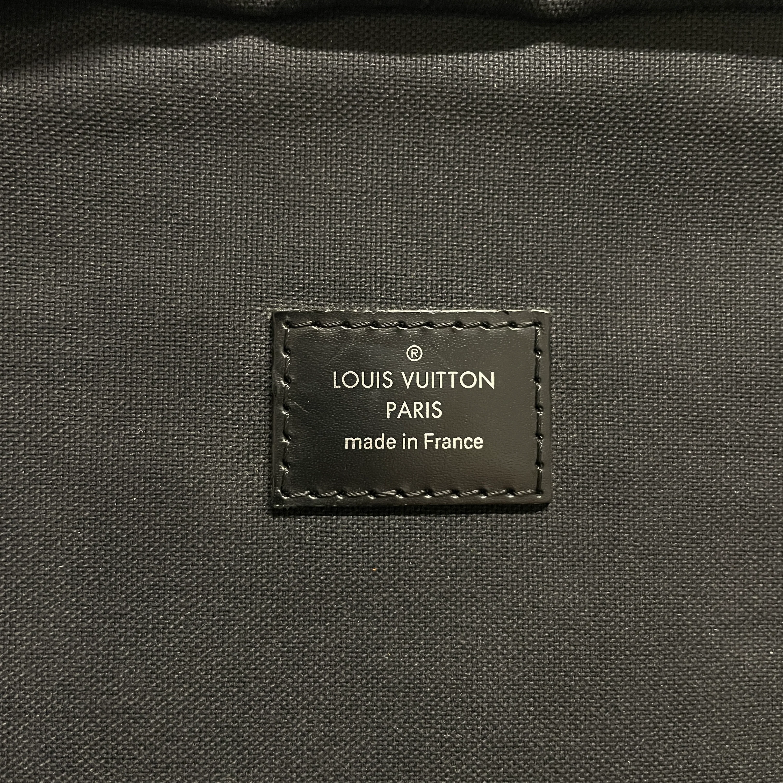 943-louis-vuitton-bag-gingham-check-leather-blk-monogram-3.webp LOUIS VUITTON/Bag/Gingham Check/Leather/BLK/monogram